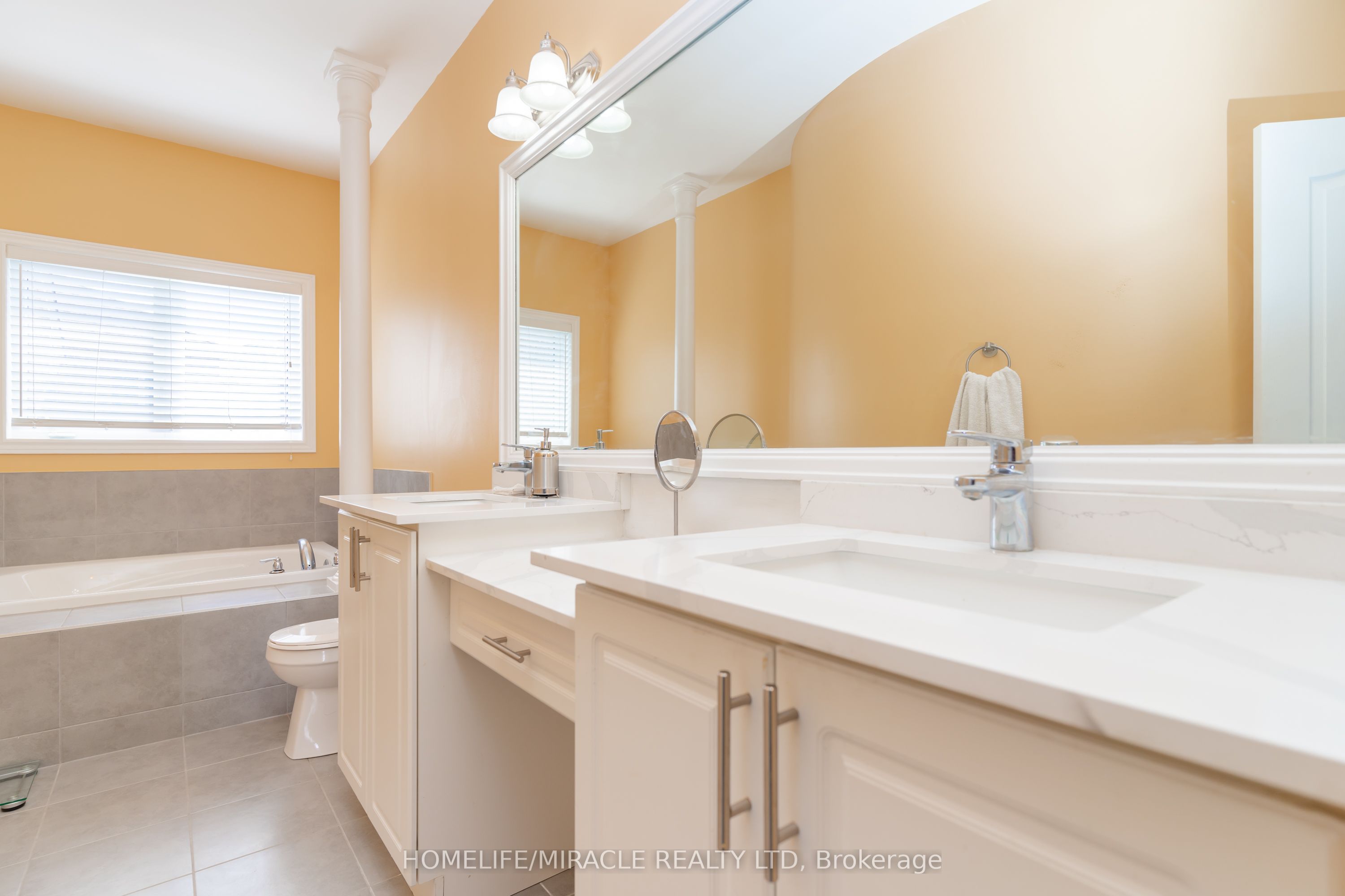 516 Vellore Woods Boulevard Property Photo 30