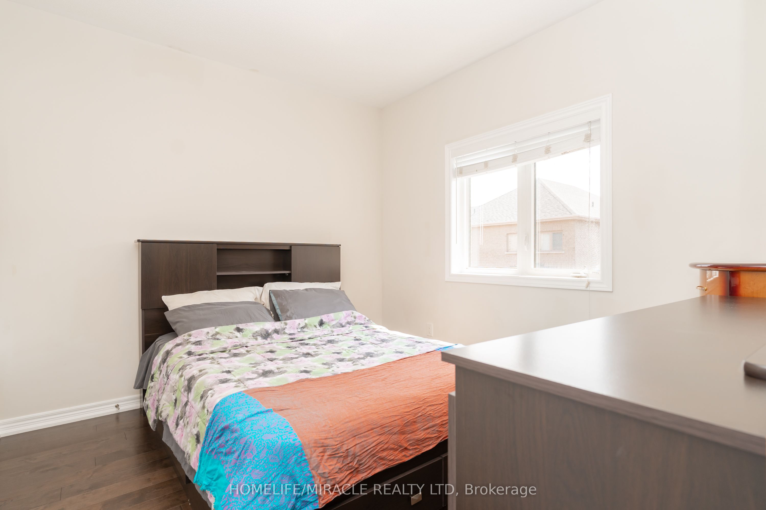 516 Vellore Woods Boulevard Property Photo 37