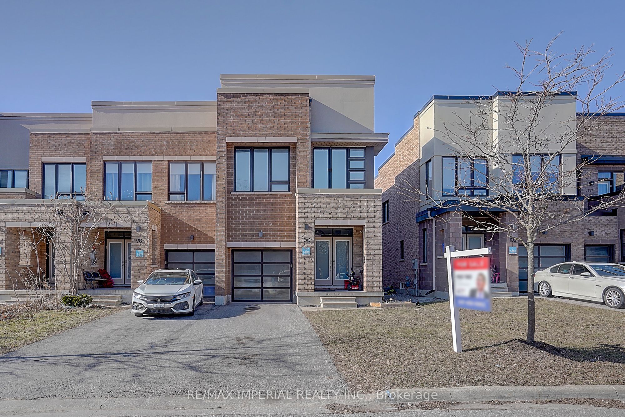 100 Dariole Drive Property Photo 1