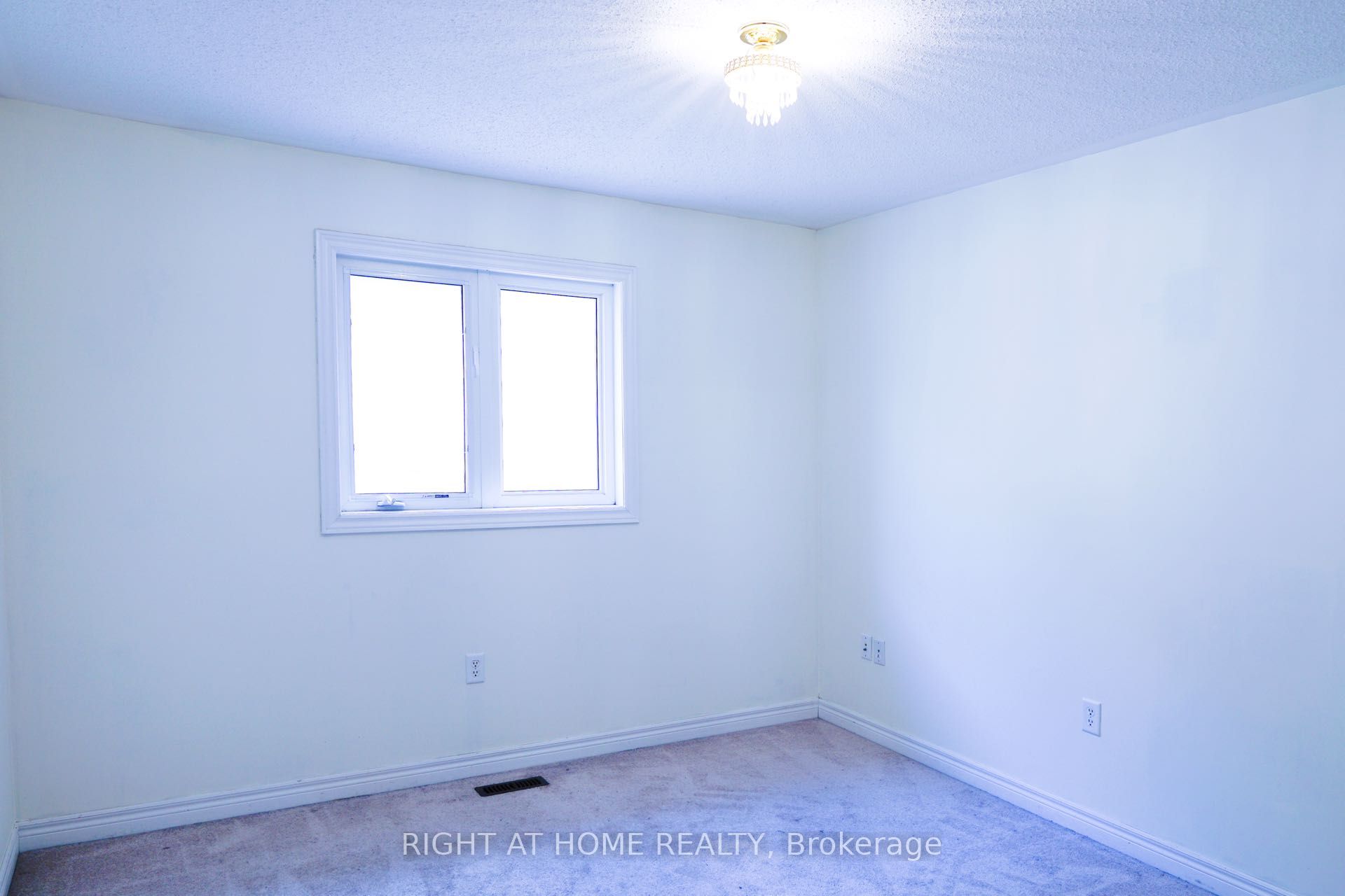 102 Rivington Avenue Property Photo 13