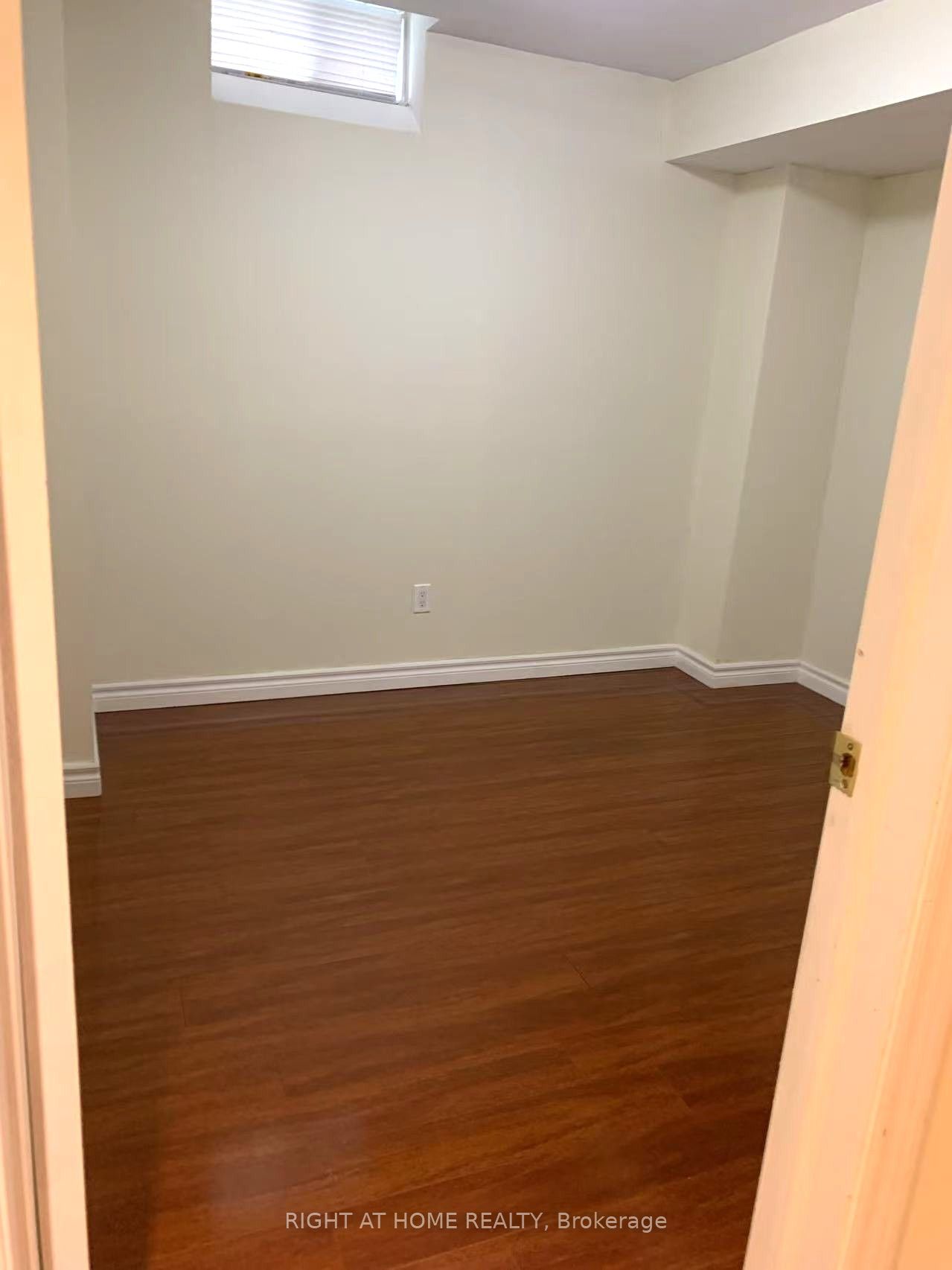102 Rivington Avenue Property Photo 20