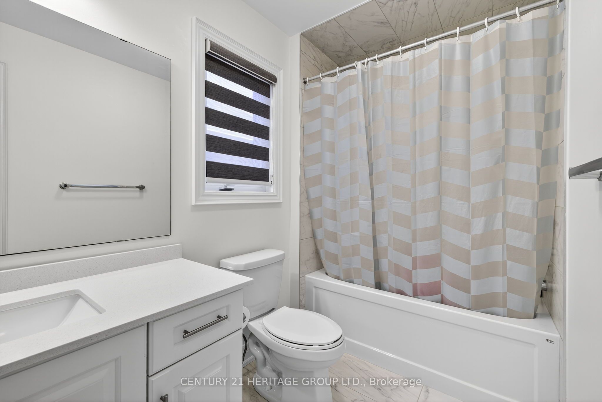 81 Wandering Glider Trail Property Photo 24