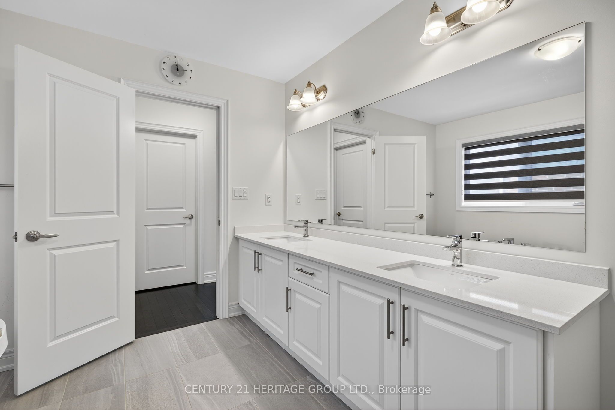 81 Wandering Glider Trail Property Photo 31