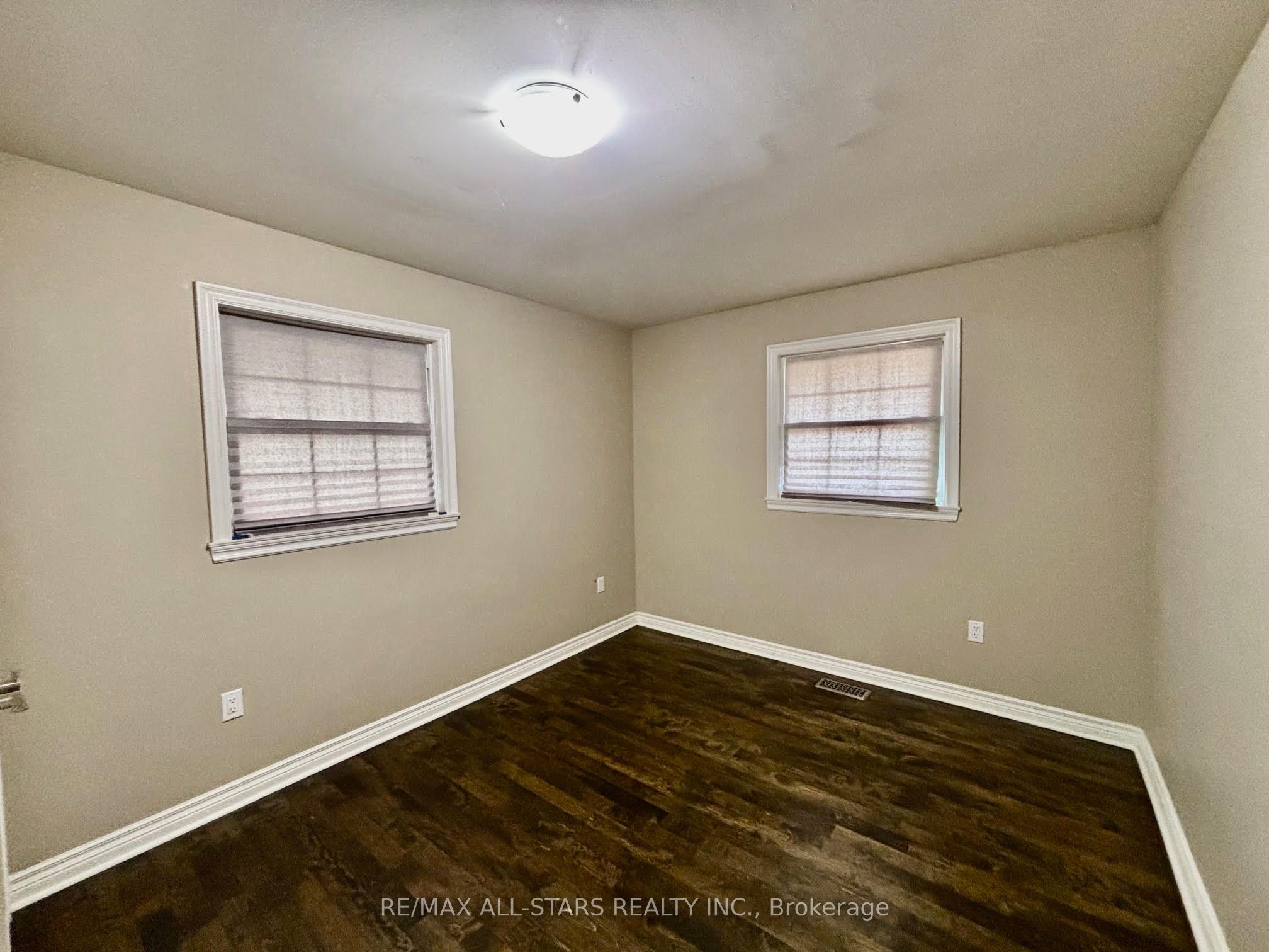 11648 Kennedy Road Property Photo 9