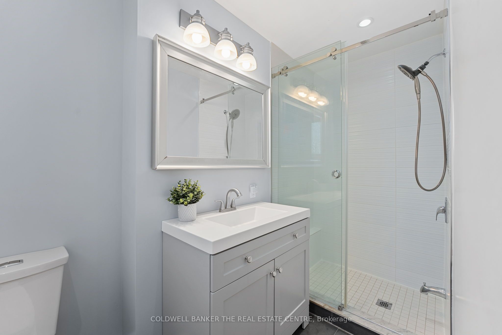 28 Morgans Road Property Photo 17