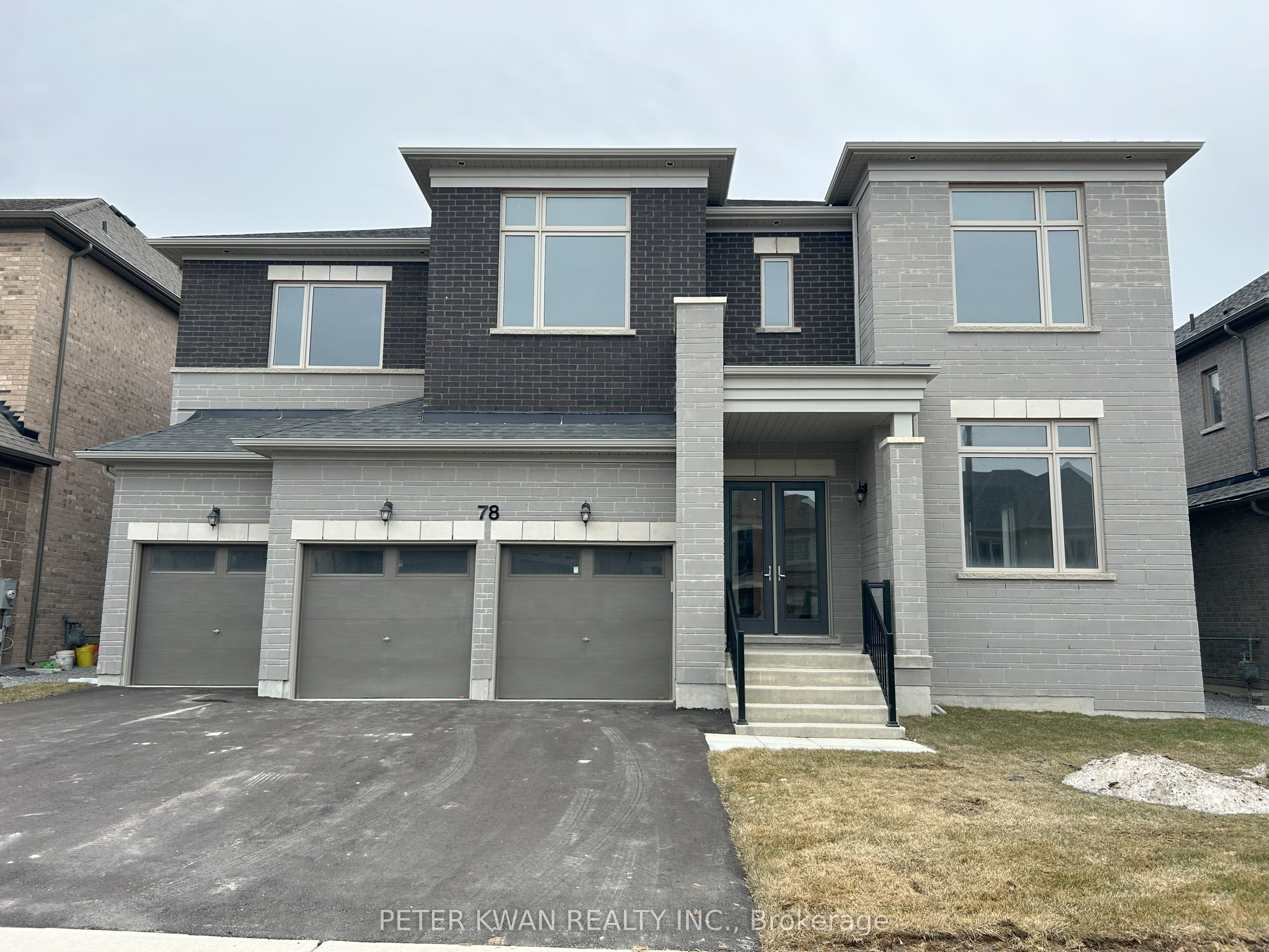 78 Silk Twist Dr Property Photo 1