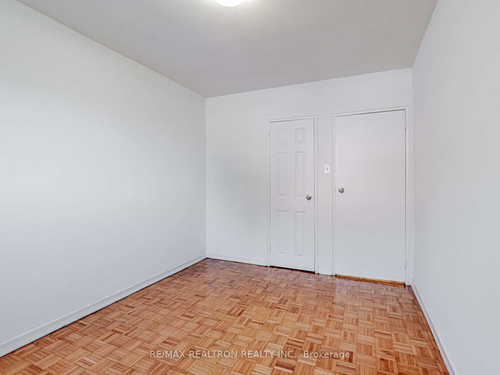 165 Colborne Avenue 405 Property Photo 9