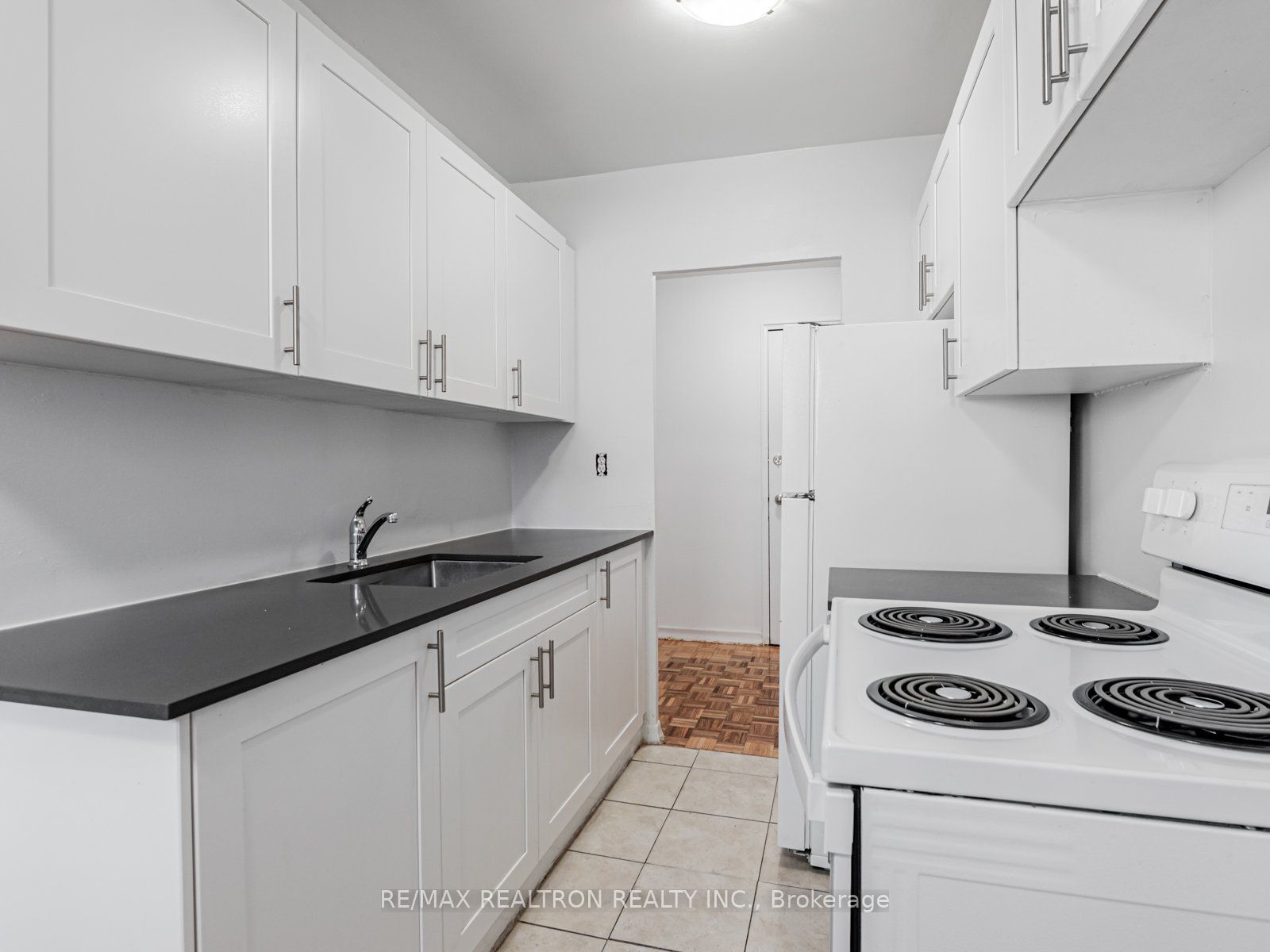 165 Colborne Avenue 405 Property Photo 14
