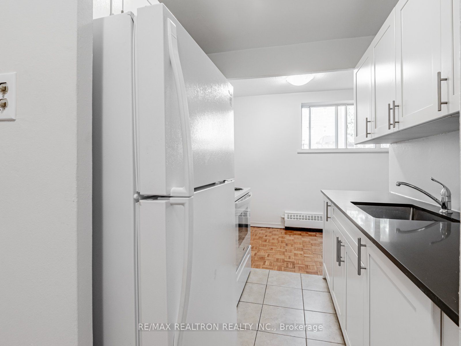 165 Colborne Avenue 405 Property Photo 16