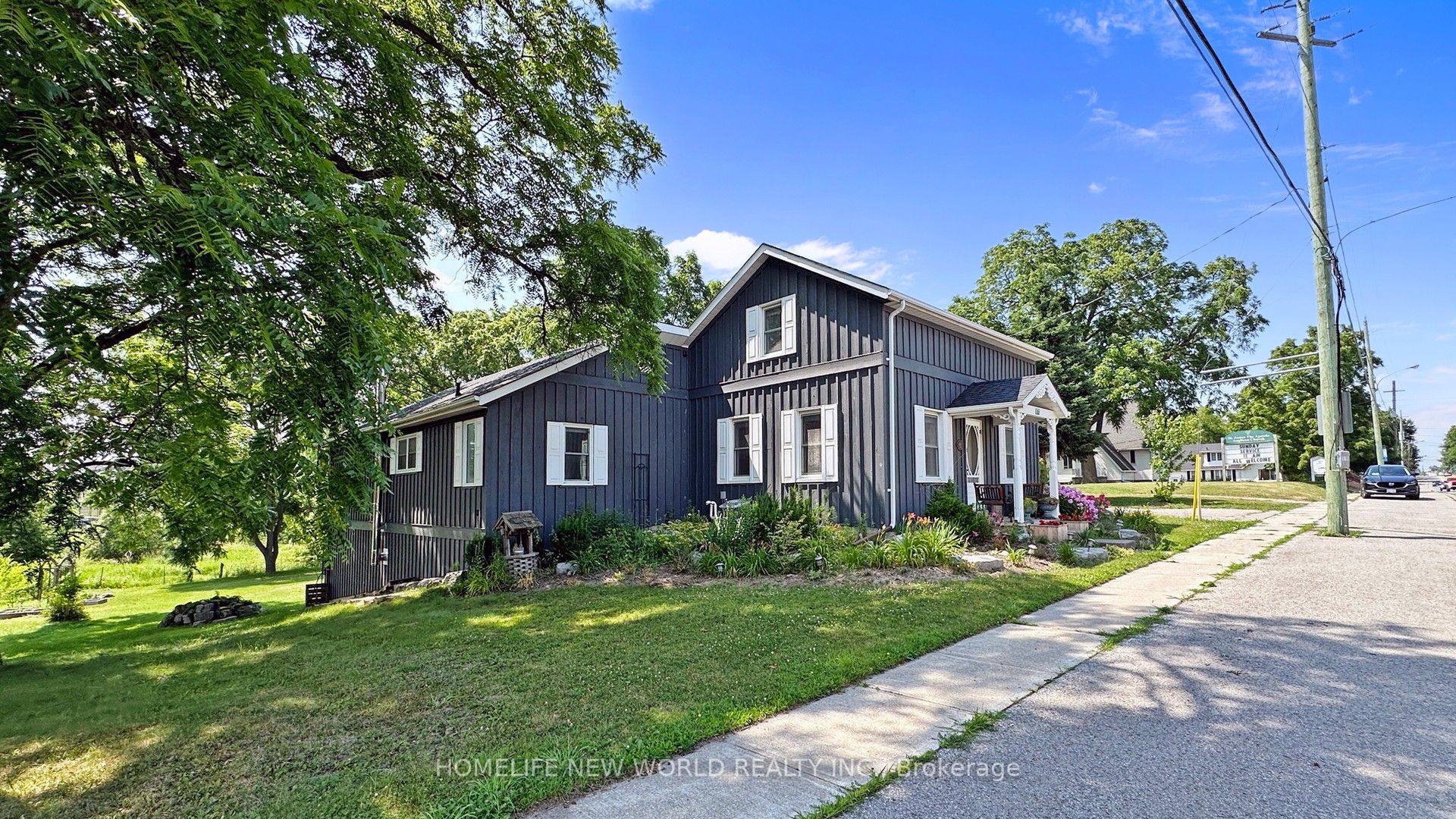 18770 Leslie Street Property Photo 2