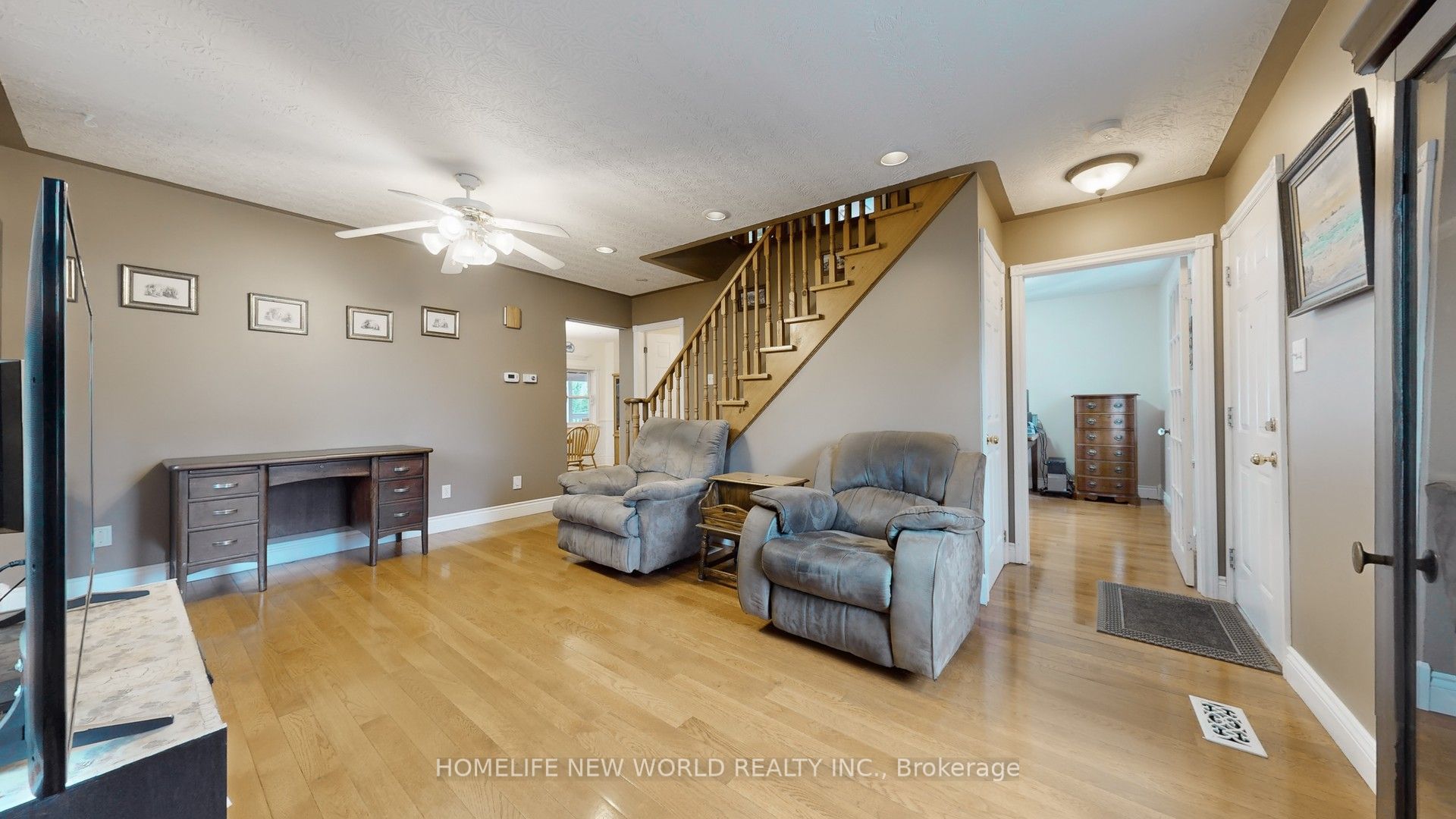 18770 Leslie Street Property Photo 17