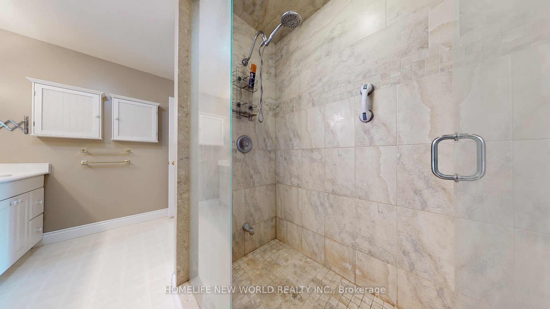 18770 Leslie Street Property Photo 24