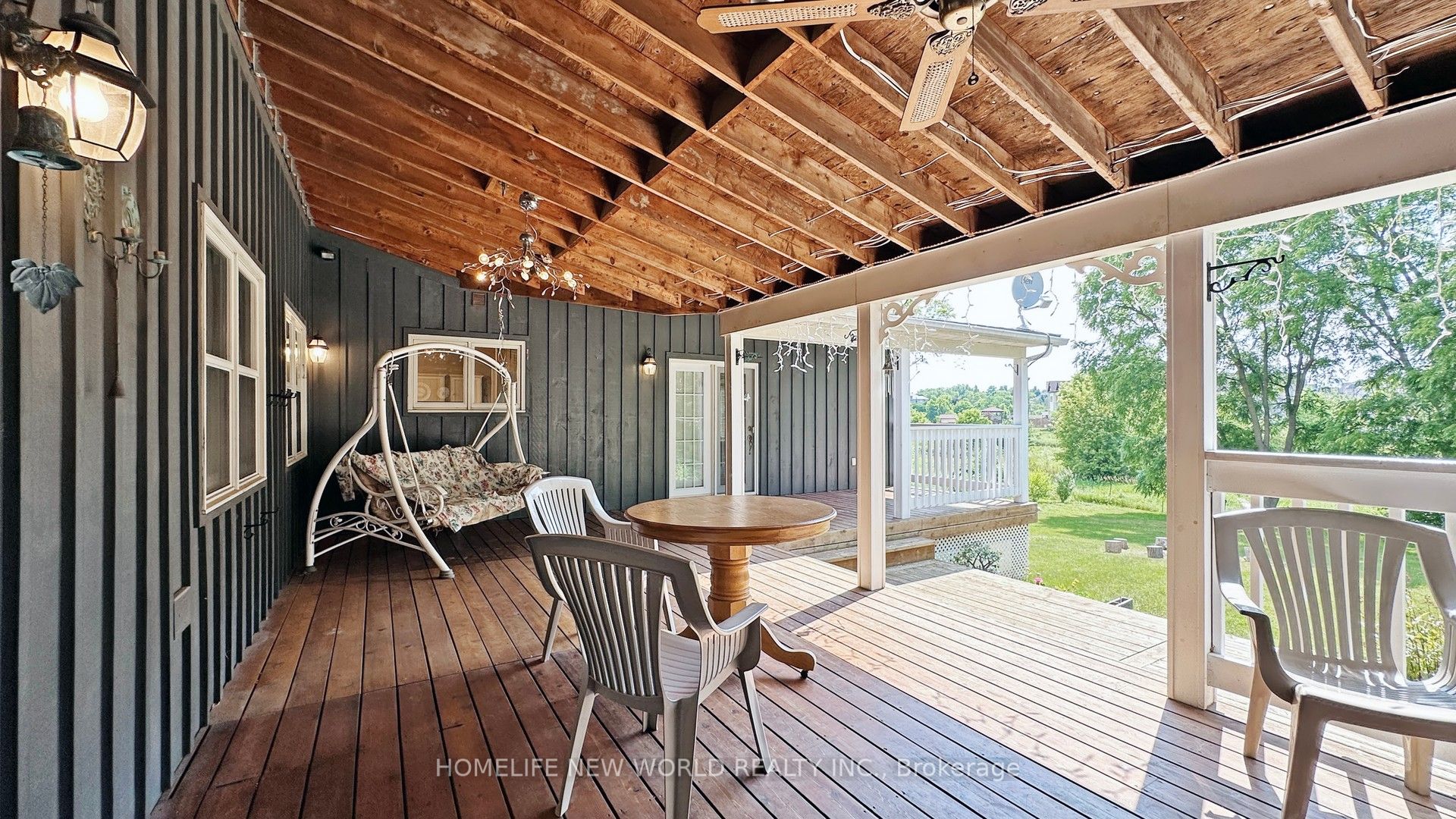 18770 Leslie Street Property Photo 32