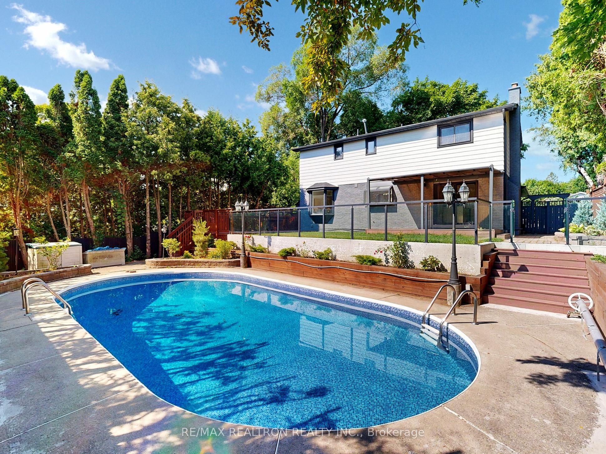 66 Chant Crescent Property Photo 48