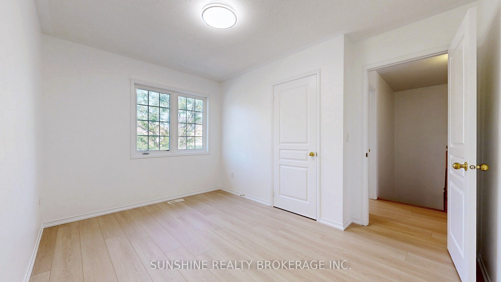 27 Harlan Street Property Photo 25