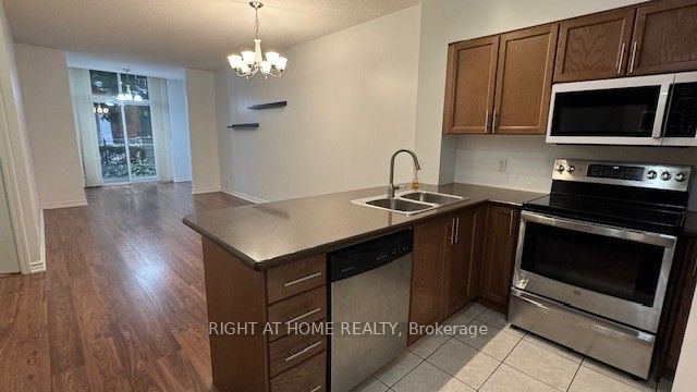 18 Harding Boulevard 102 Property Photo 1