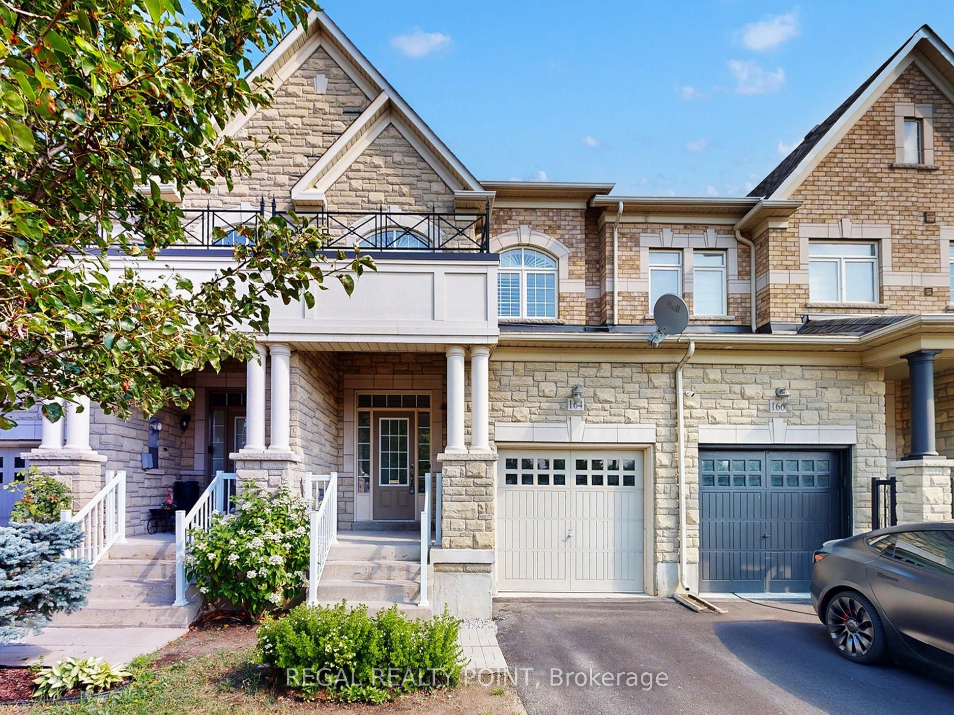 164 Wardlaw Place Property Photo 1