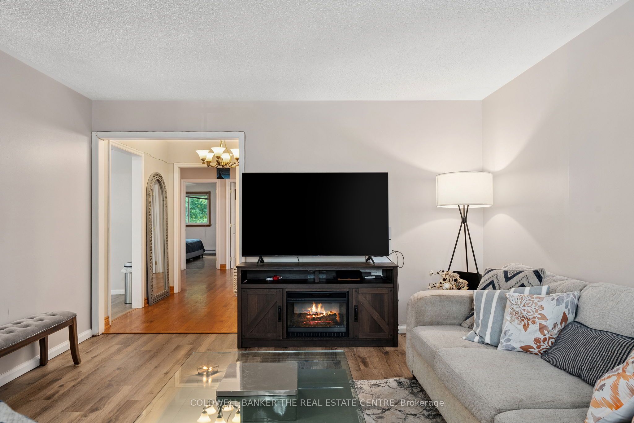 60 Pringle Avenue Property Photo 4
