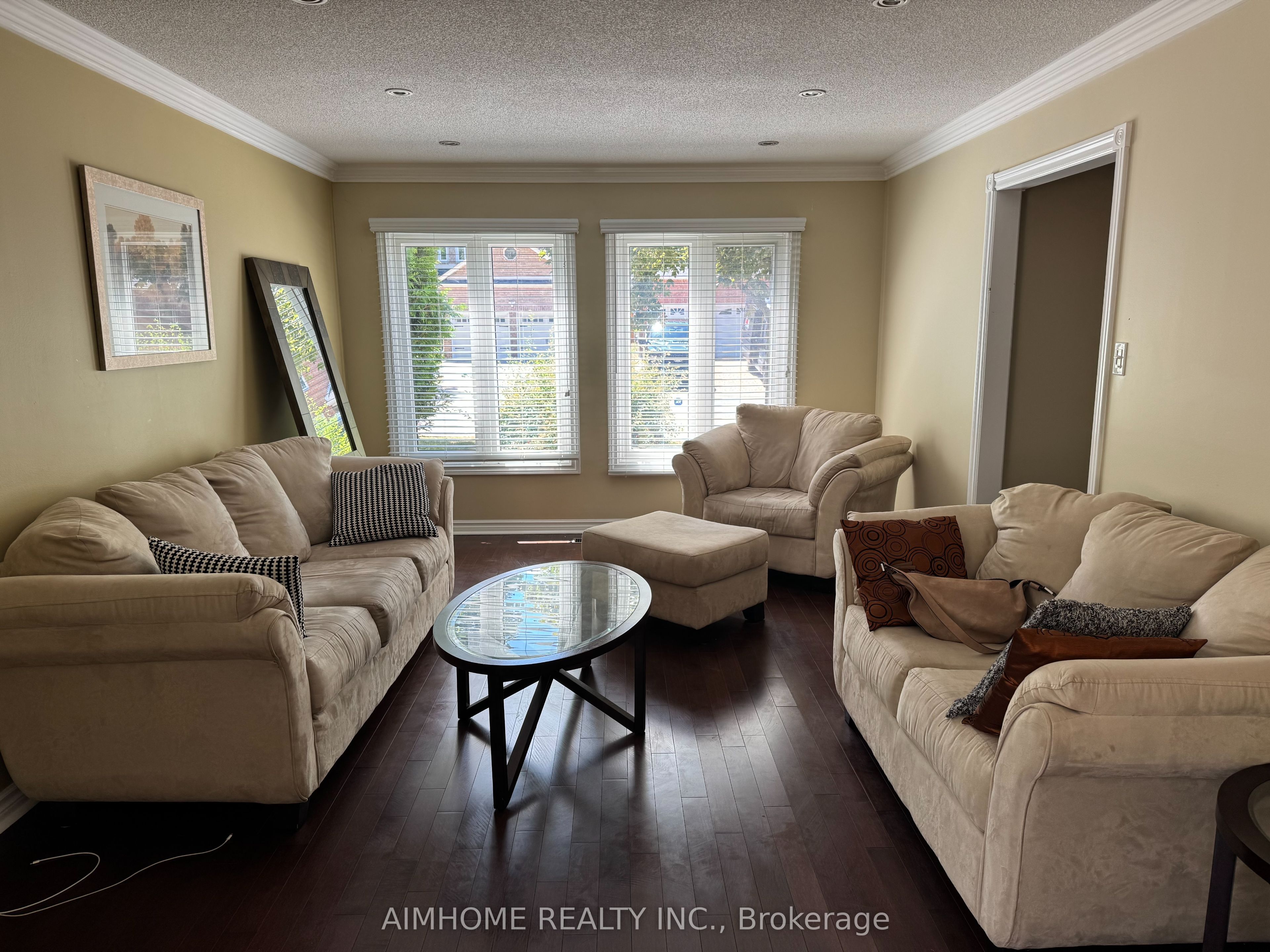 1 Rockley Court Property Photo 7