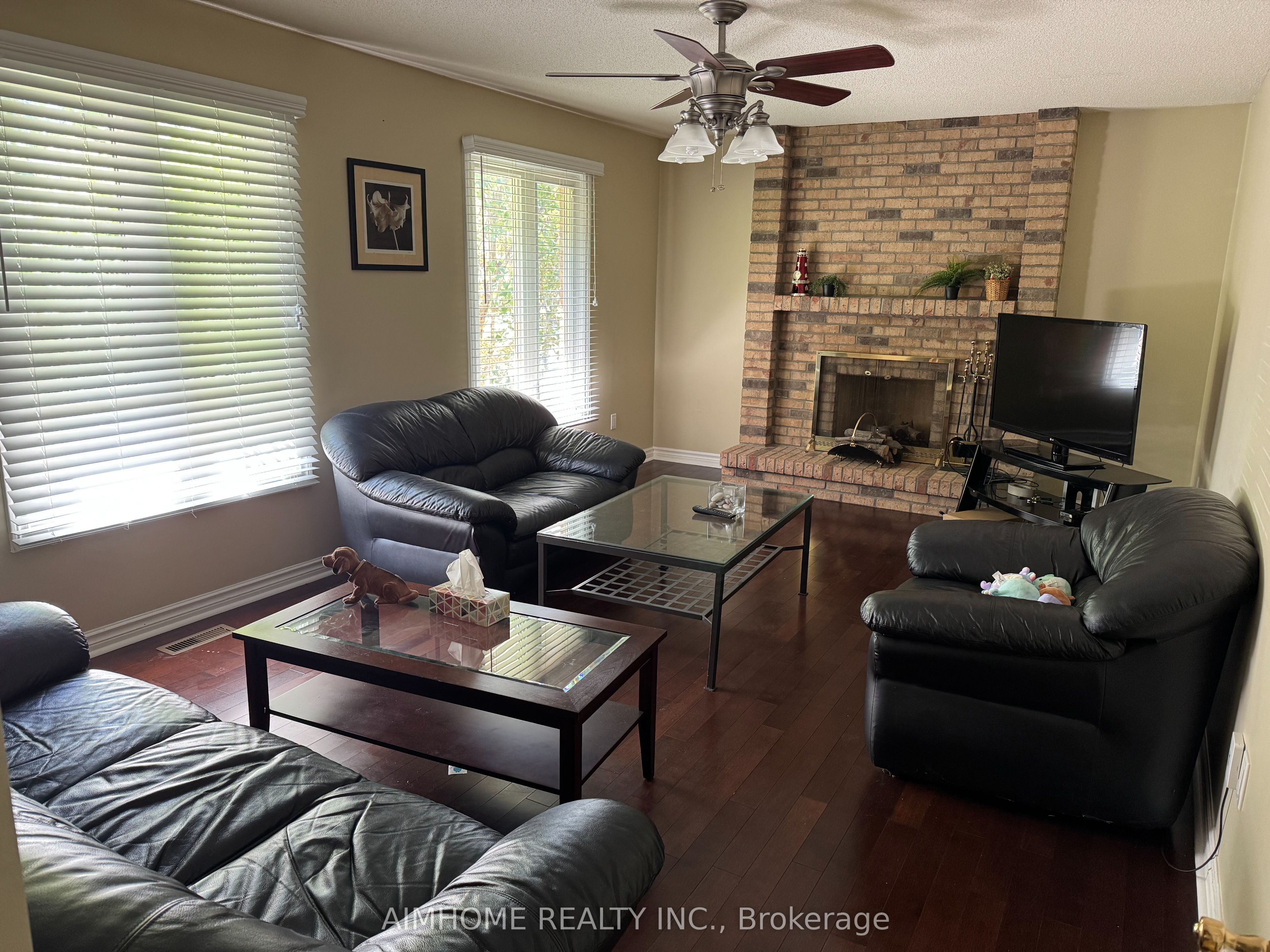 1 Rockley Court Property Photo 9