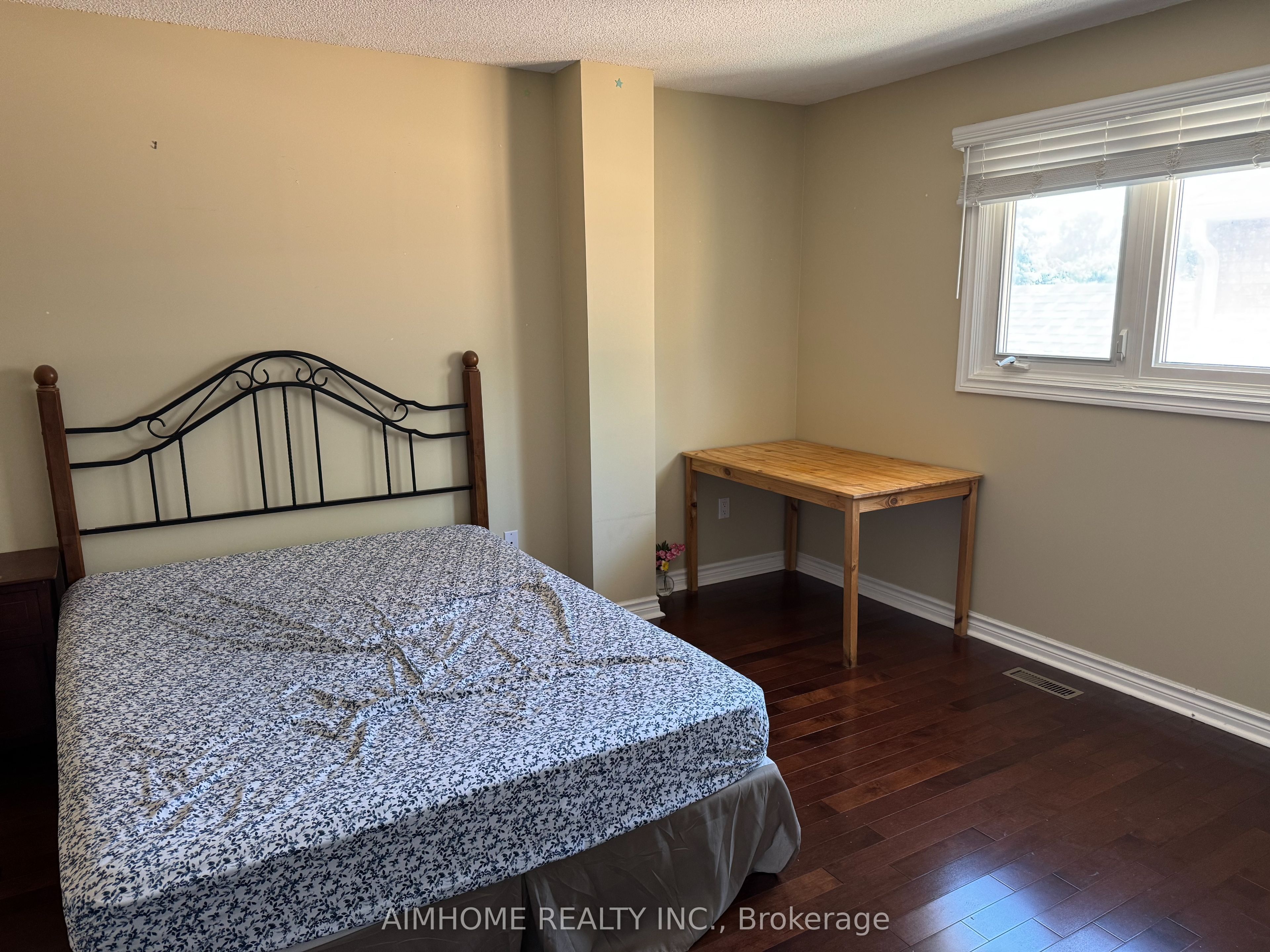 1 Rockley Court Property Photo 15