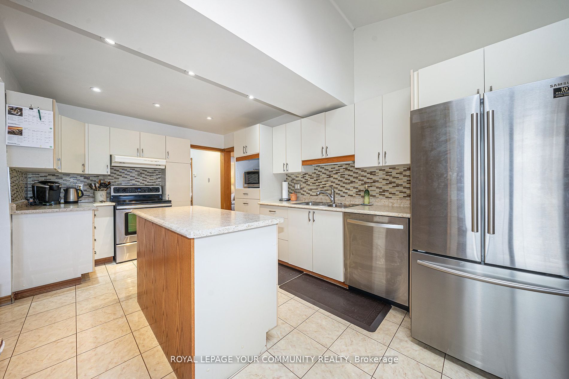 79 Mayvern Crescent Property Photo 12