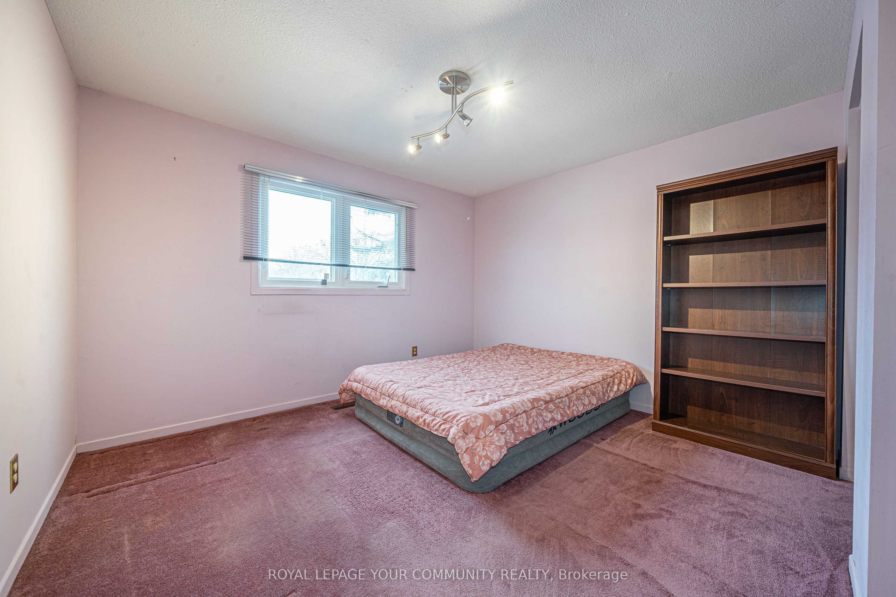 79 Mayvern Crescent Property Photo 21