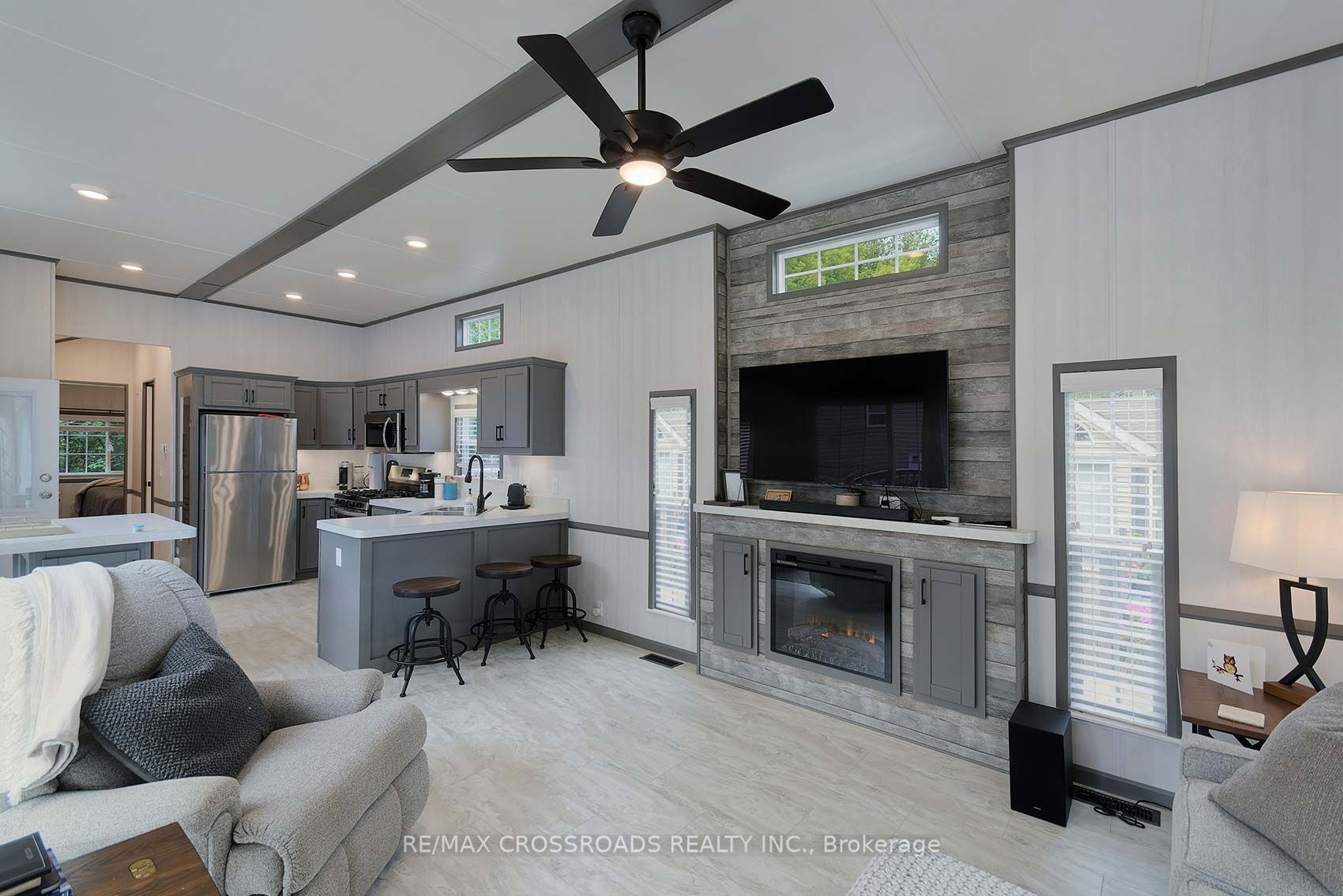 15014 Ninth Line Property Photo 8
