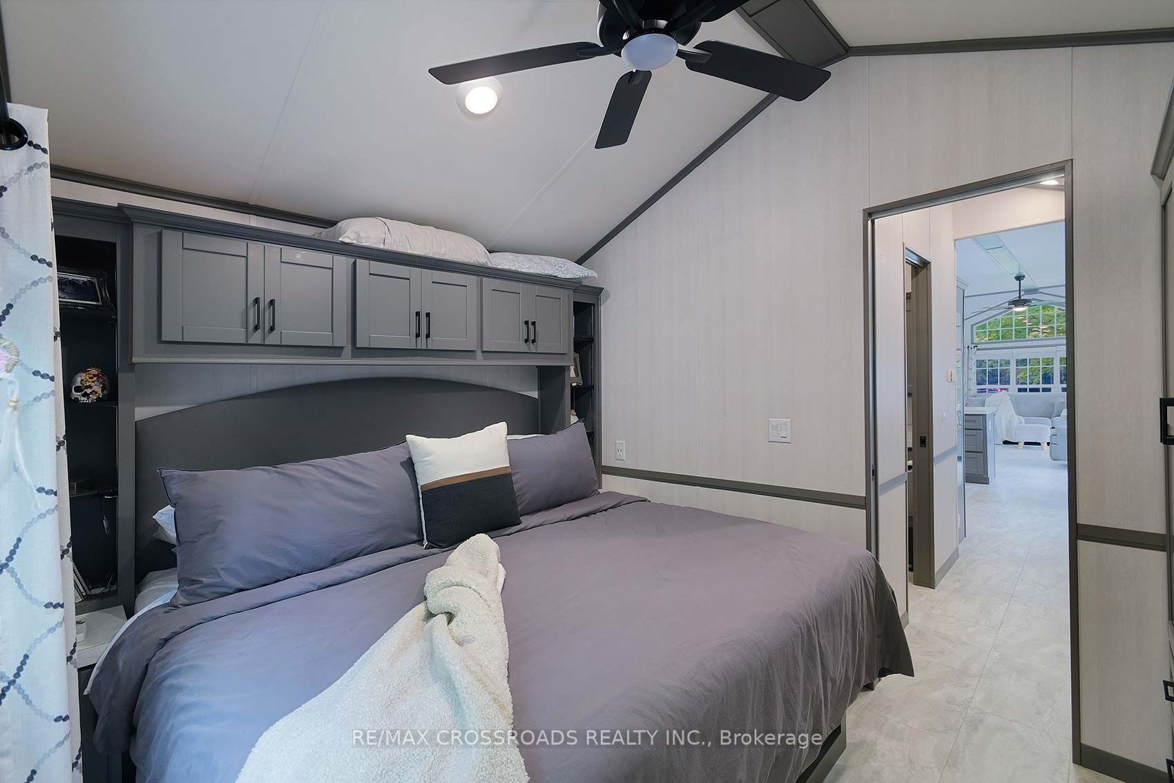 15014 Ninth Line Property Photo 17