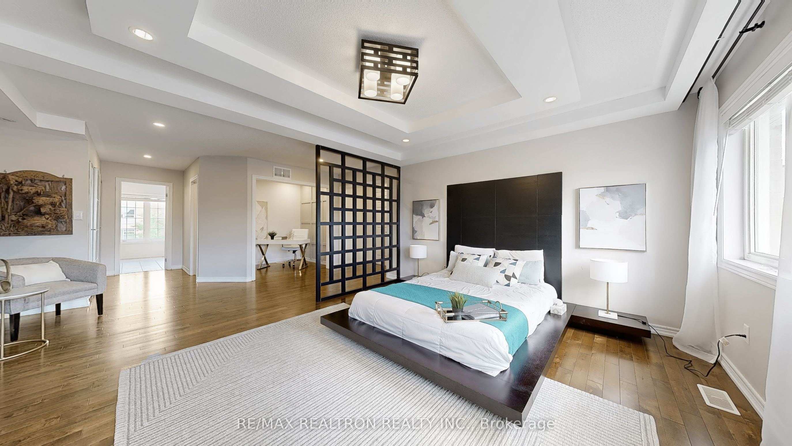 255 Selwyn Road Property Photo 22