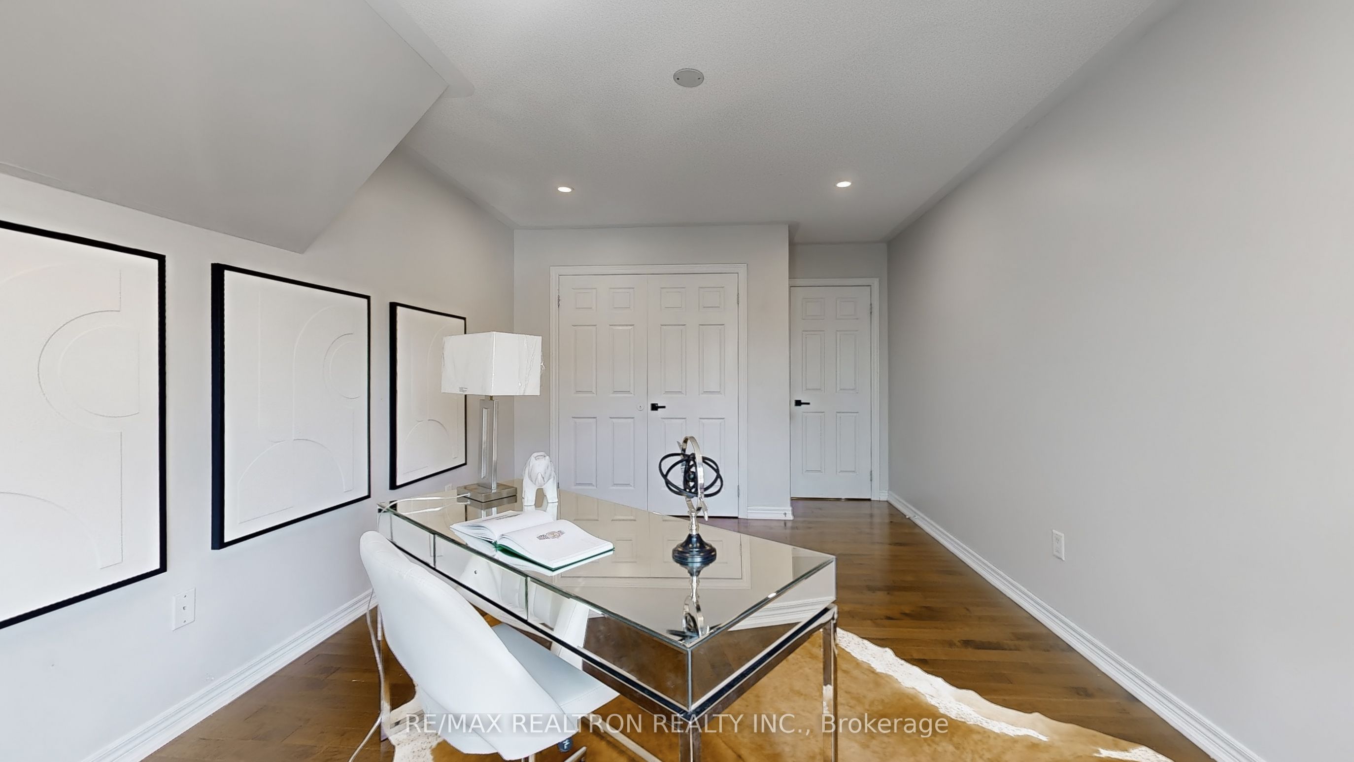 255 Selwyn Road Property Photo 29