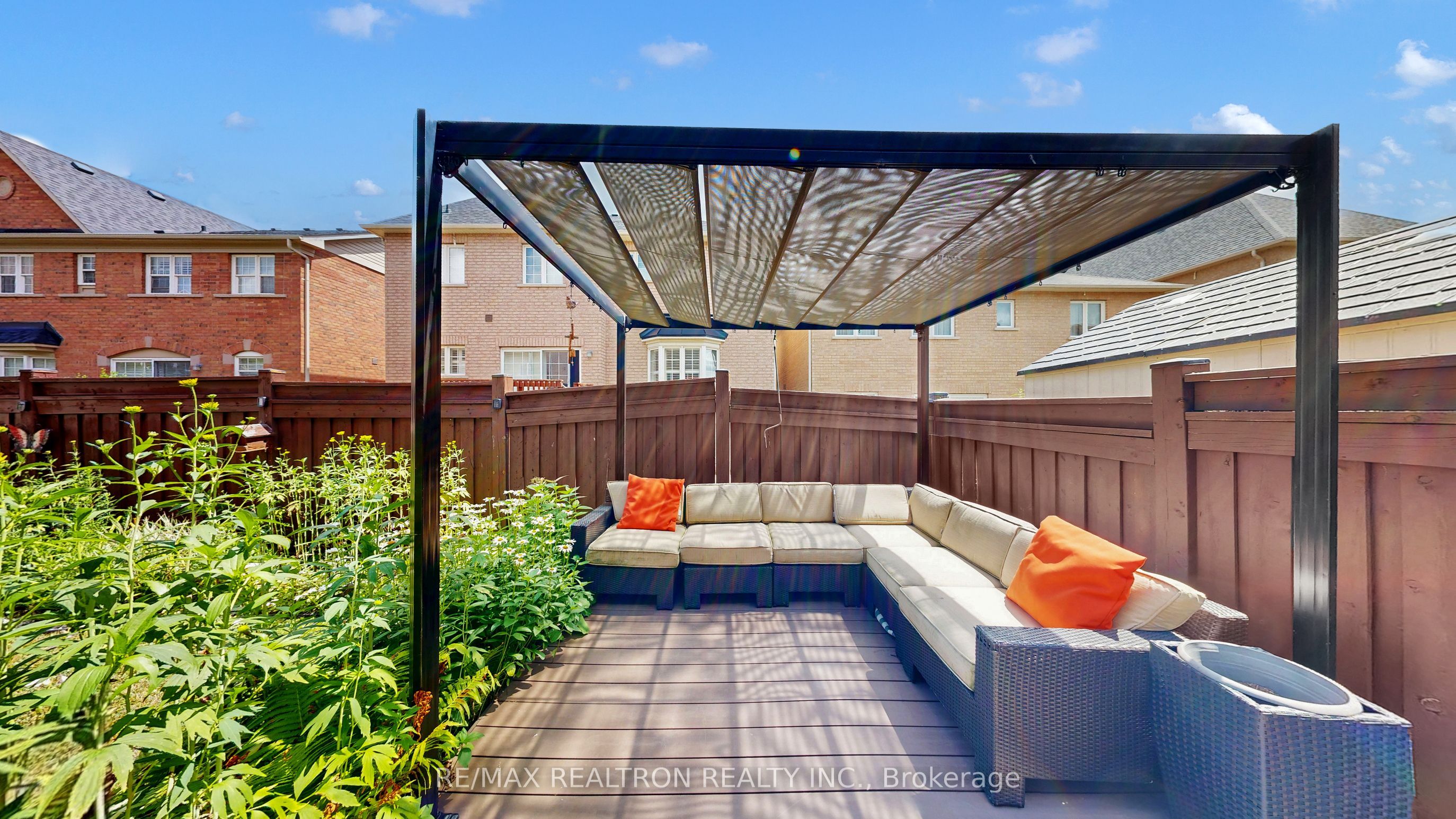 255 Selwyn Road Property Photo 50