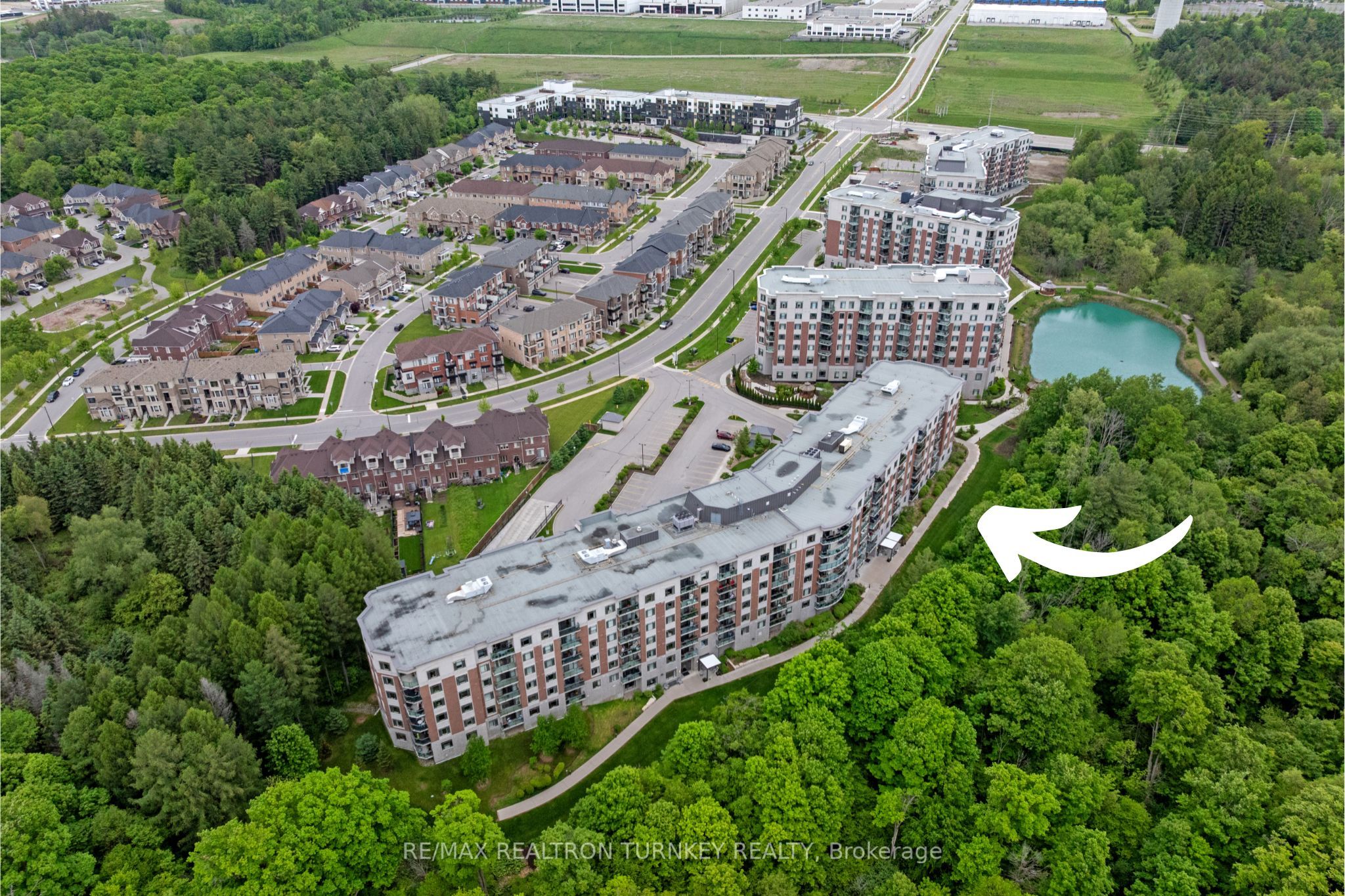 420 William Graham Drive 221 Property Photo 1