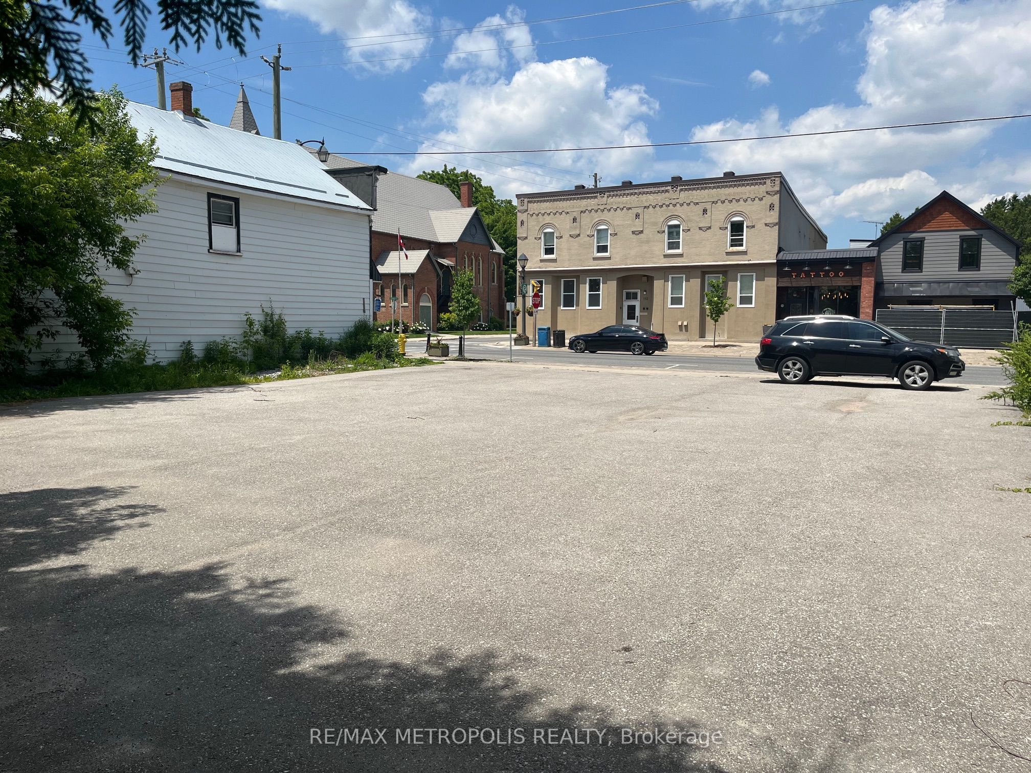 109 River St Property Photo 4