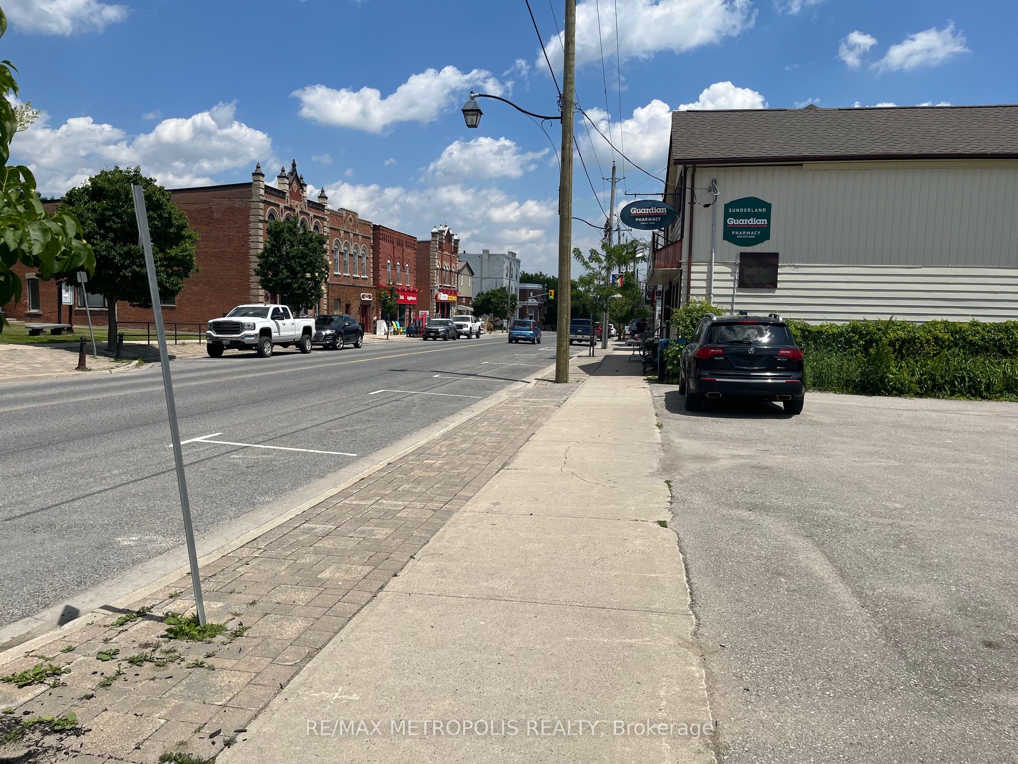 109 River St Property Photo 6