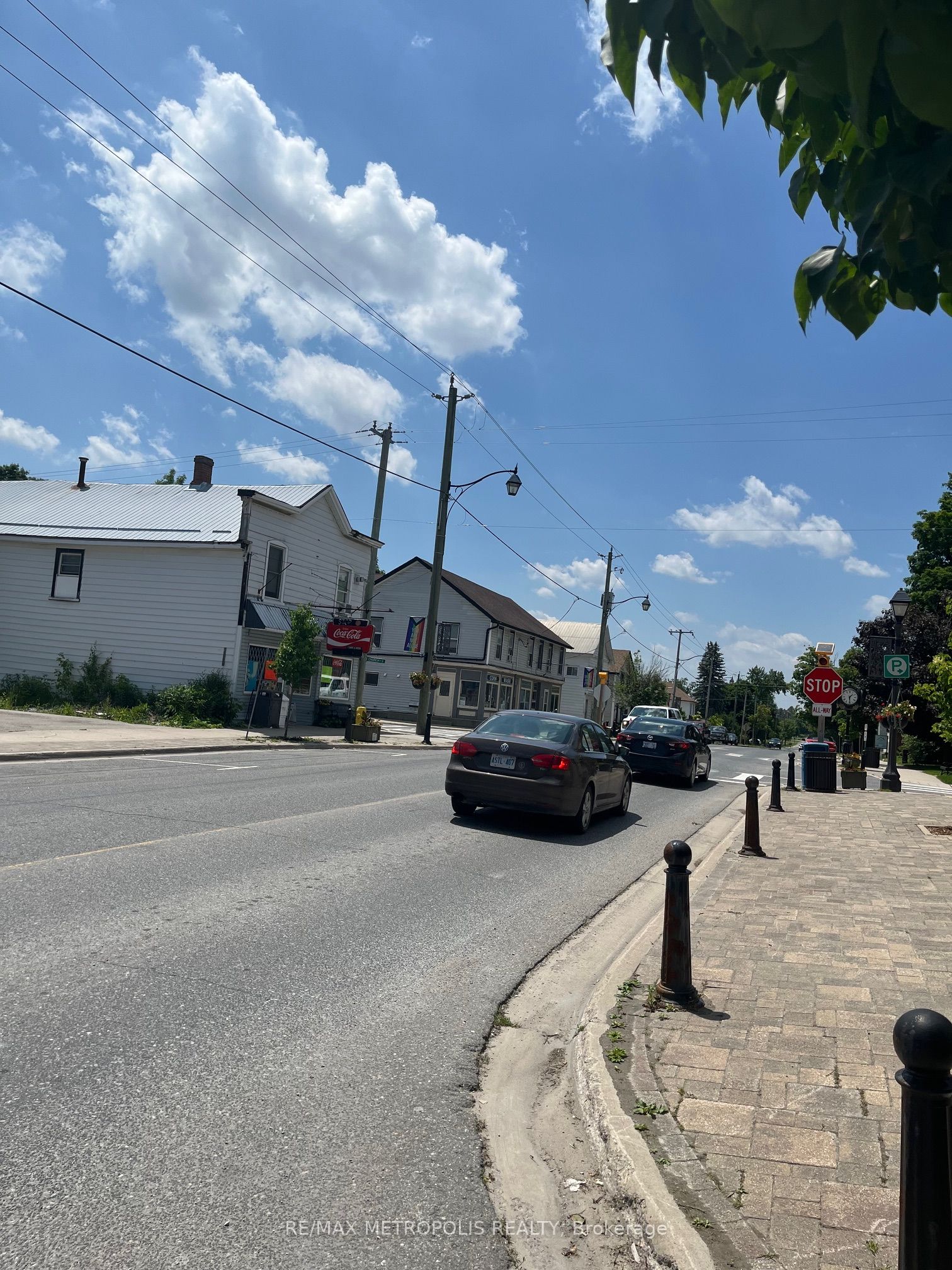 109 River St Property Photo 8