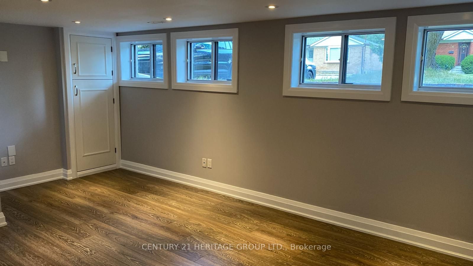 39 Cartier Crescent Bsmt Property Photo 6