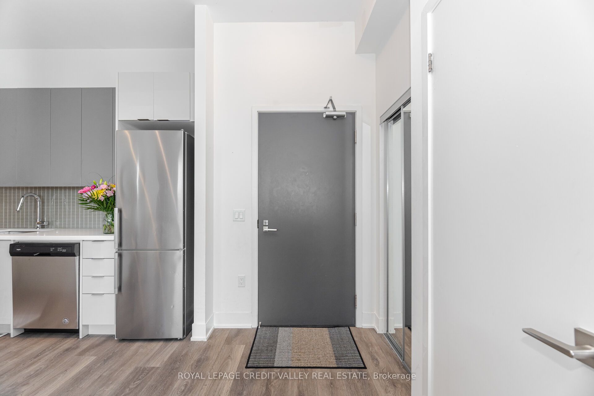 2908 Highway 7 Road 211 Property Photo 3