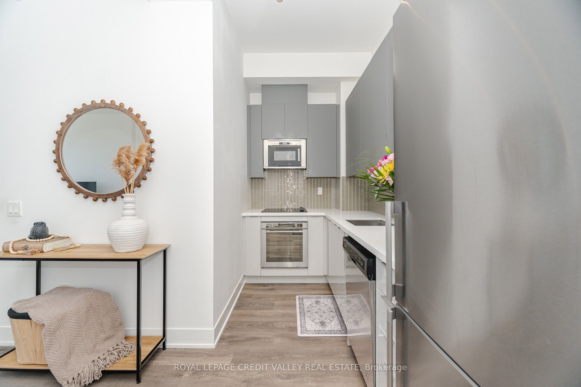 2908 Highway 7 Road 211 Property Photo 5