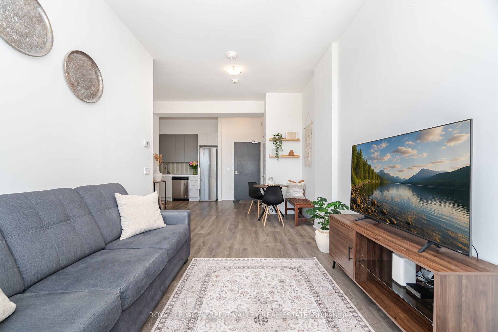 2908 Highway 7 Road 211 Property Photo 14