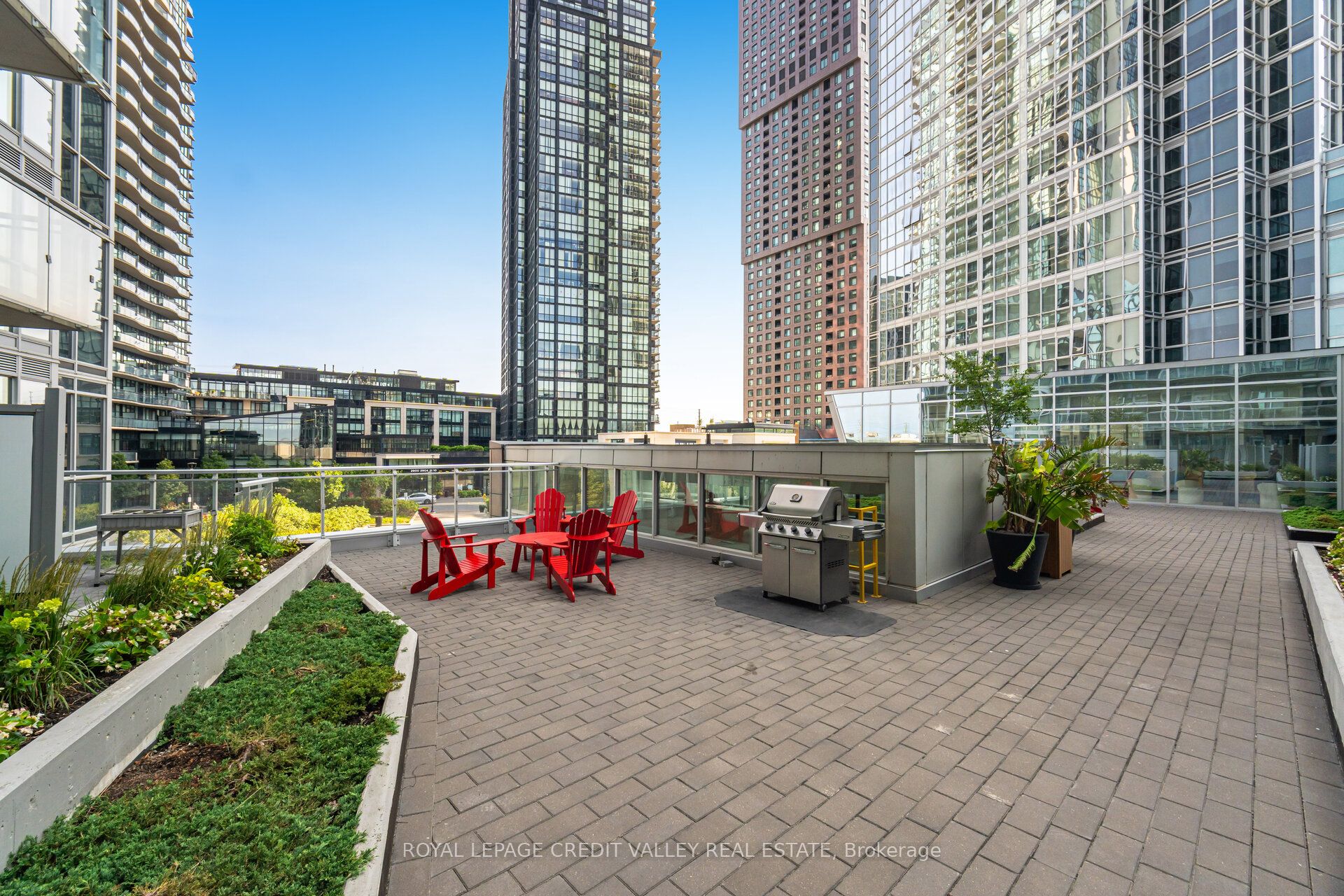 2908 Highway 7 Road 211 Property Photo 23