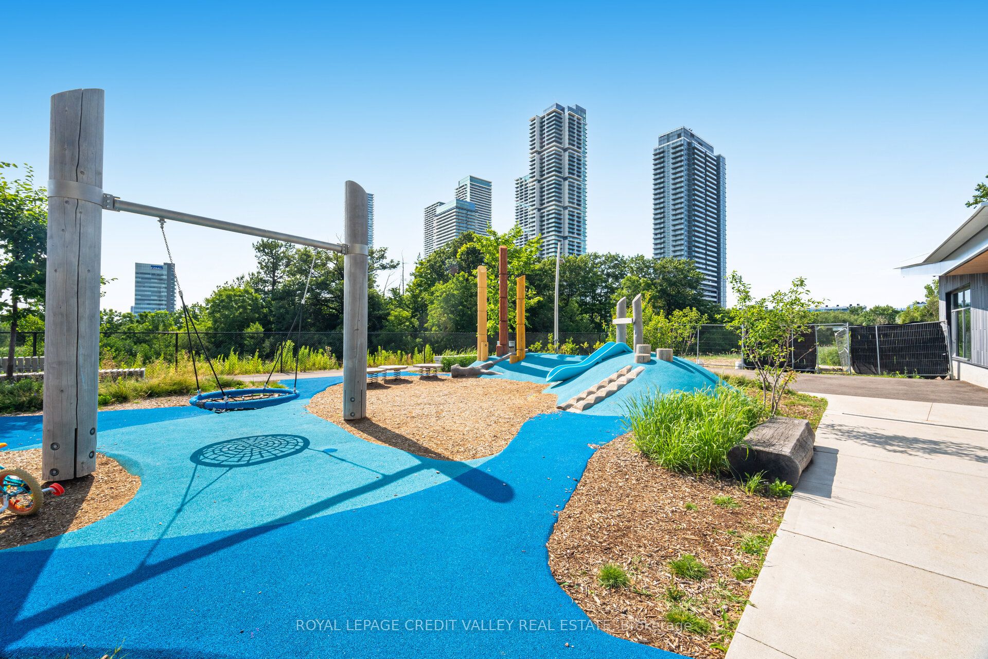 2908 Highway 7 Road 211 Property Photo 27