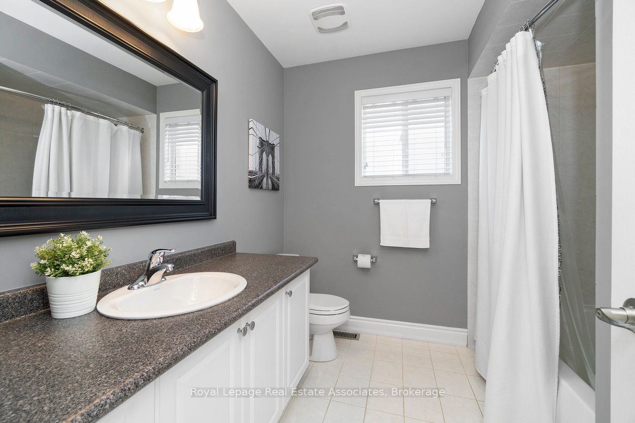 29 Marrone Street Property Photo 37