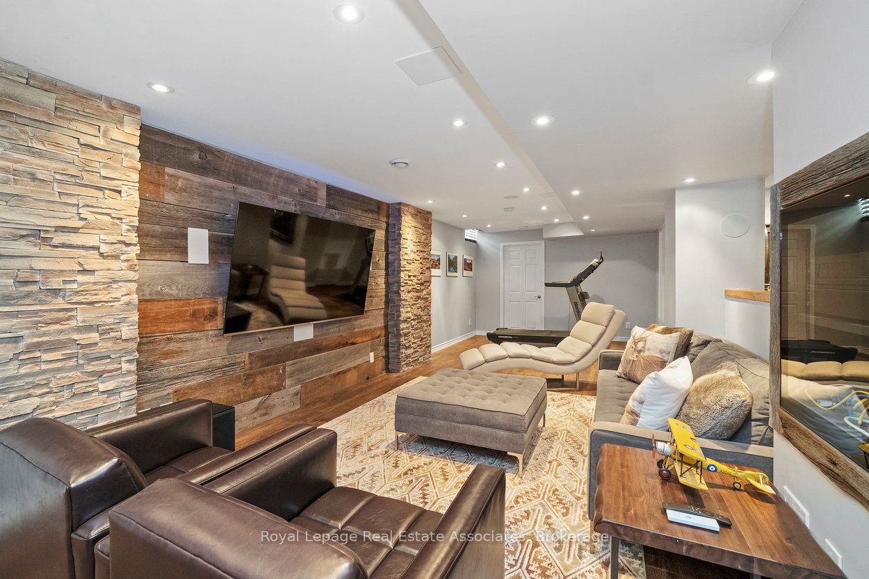 29 Marrone Street Property Photo 39