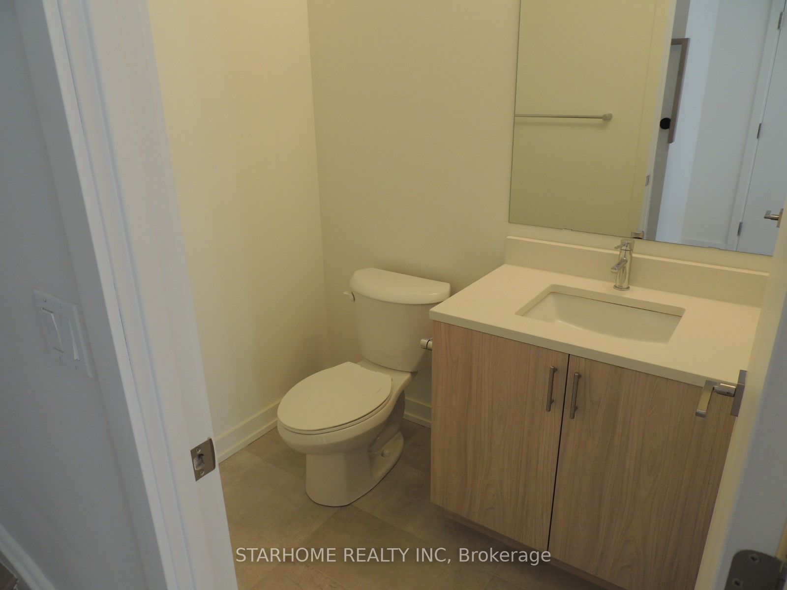 6 Red Squirrel Lane C302 Property Photo 5