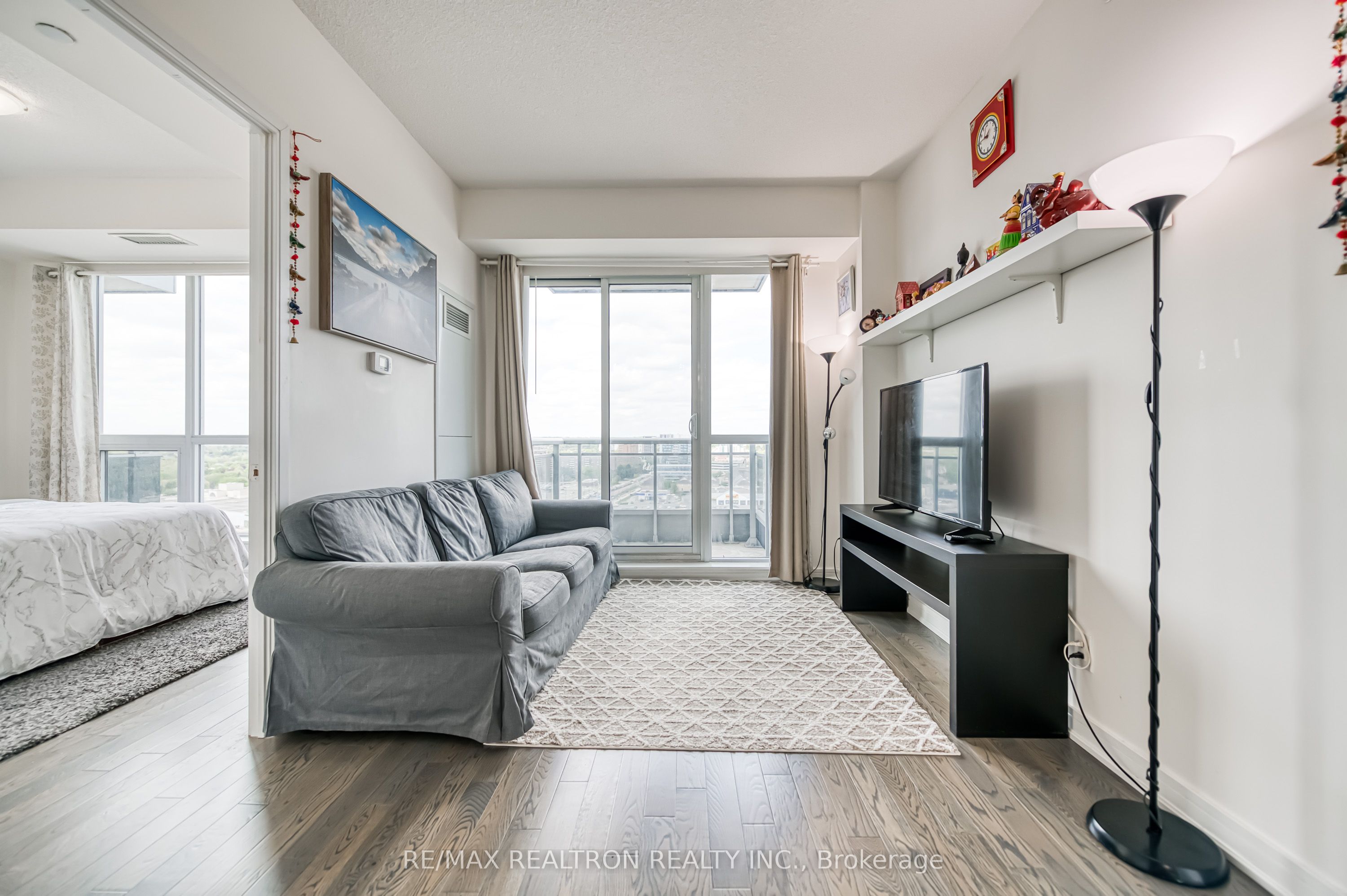 9205 Yonge Street 1502 Ne Property Photo 15
