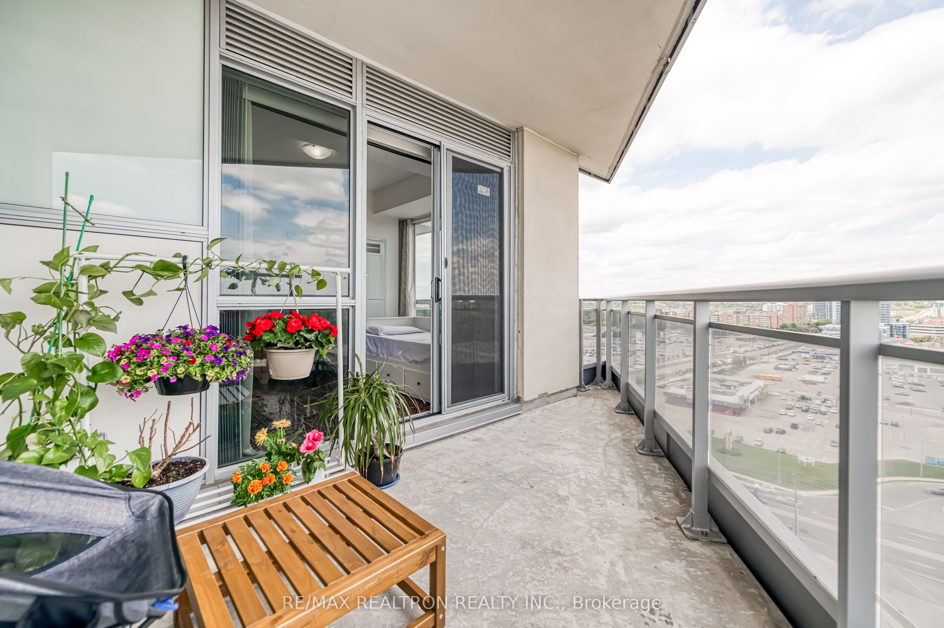 9205 Yonge Street 1502 Ne Property Photo 27