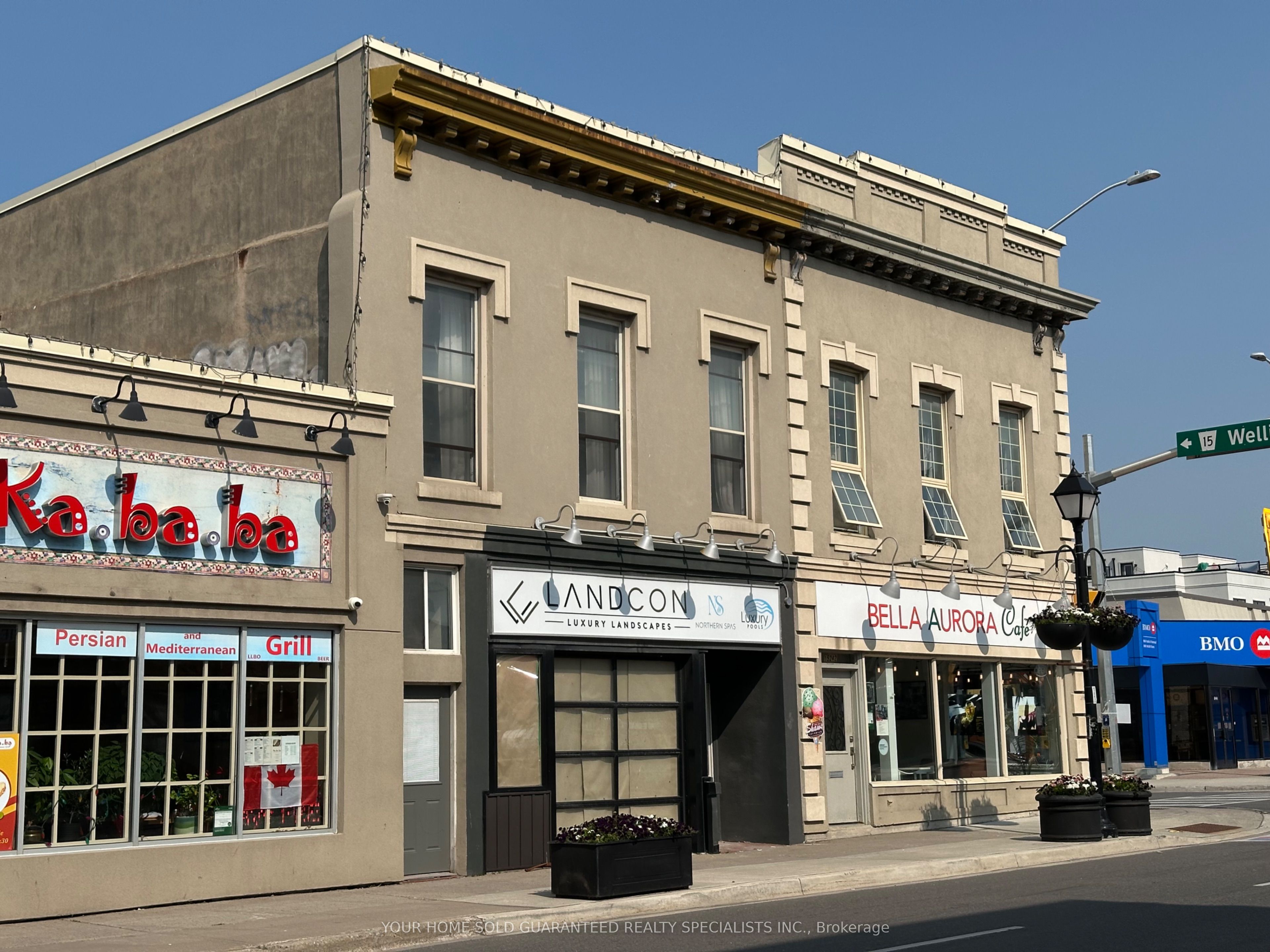 15240 Yonge St Property Photo 1