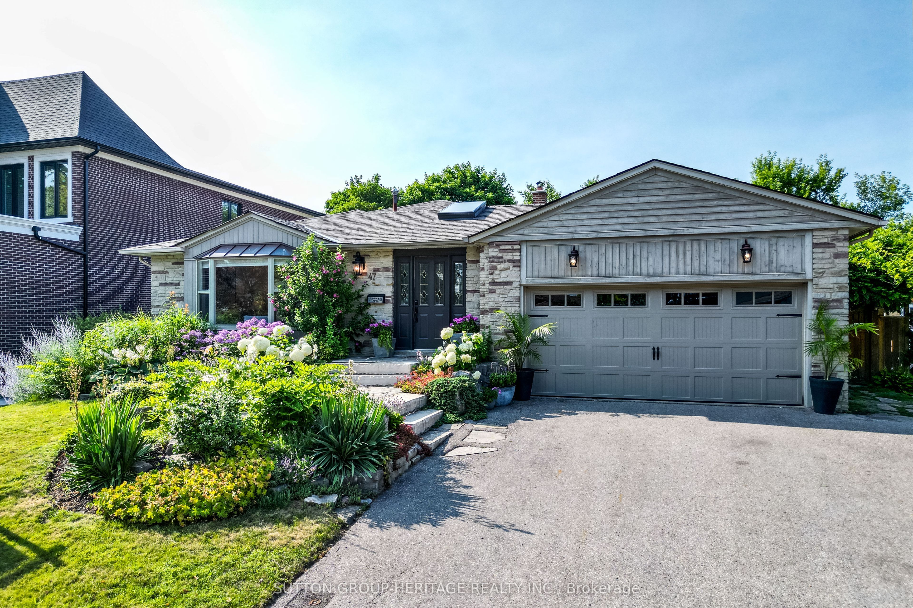 47 Pringle Avenue Property Photo 1