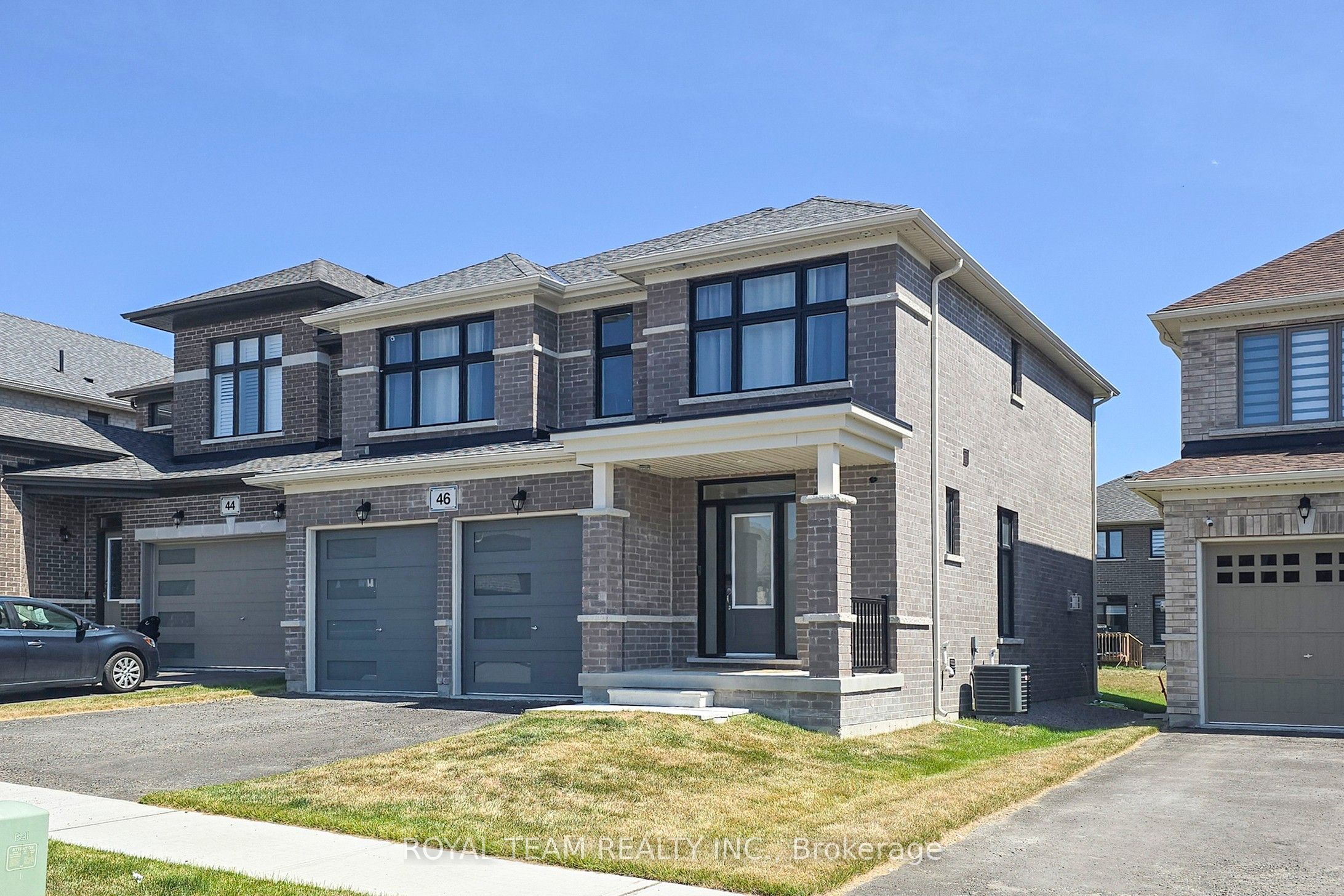 46 Ainslie Hill Cres Property Photo 1
